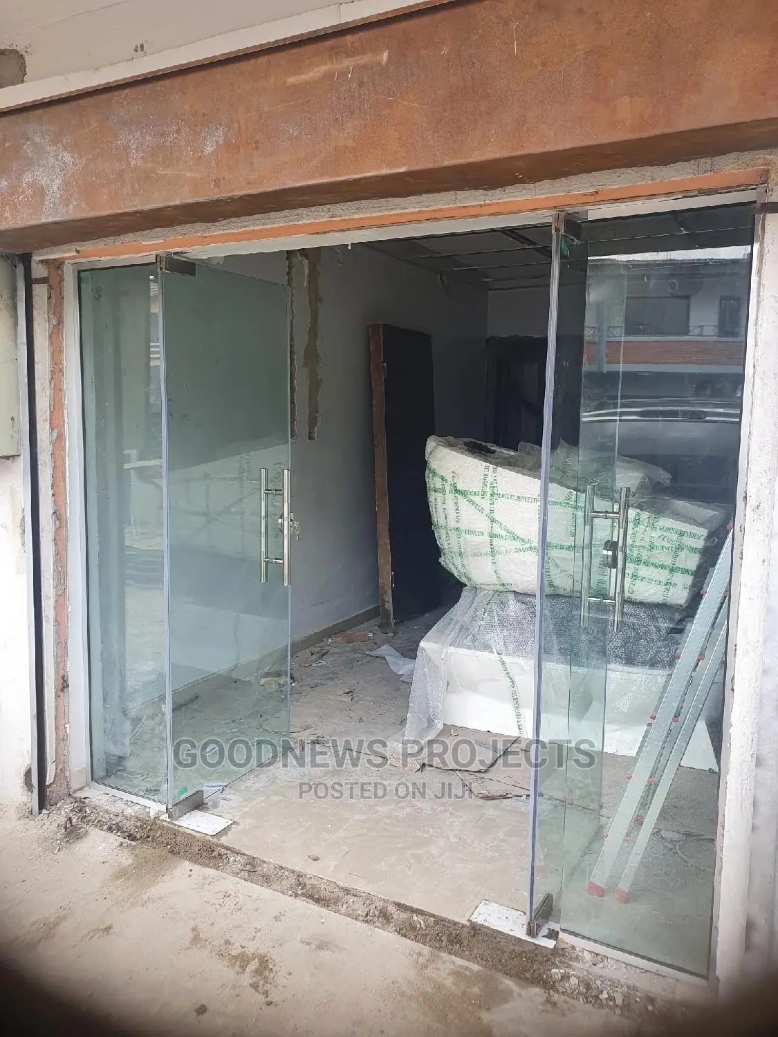 Spa Entrance Glass Door