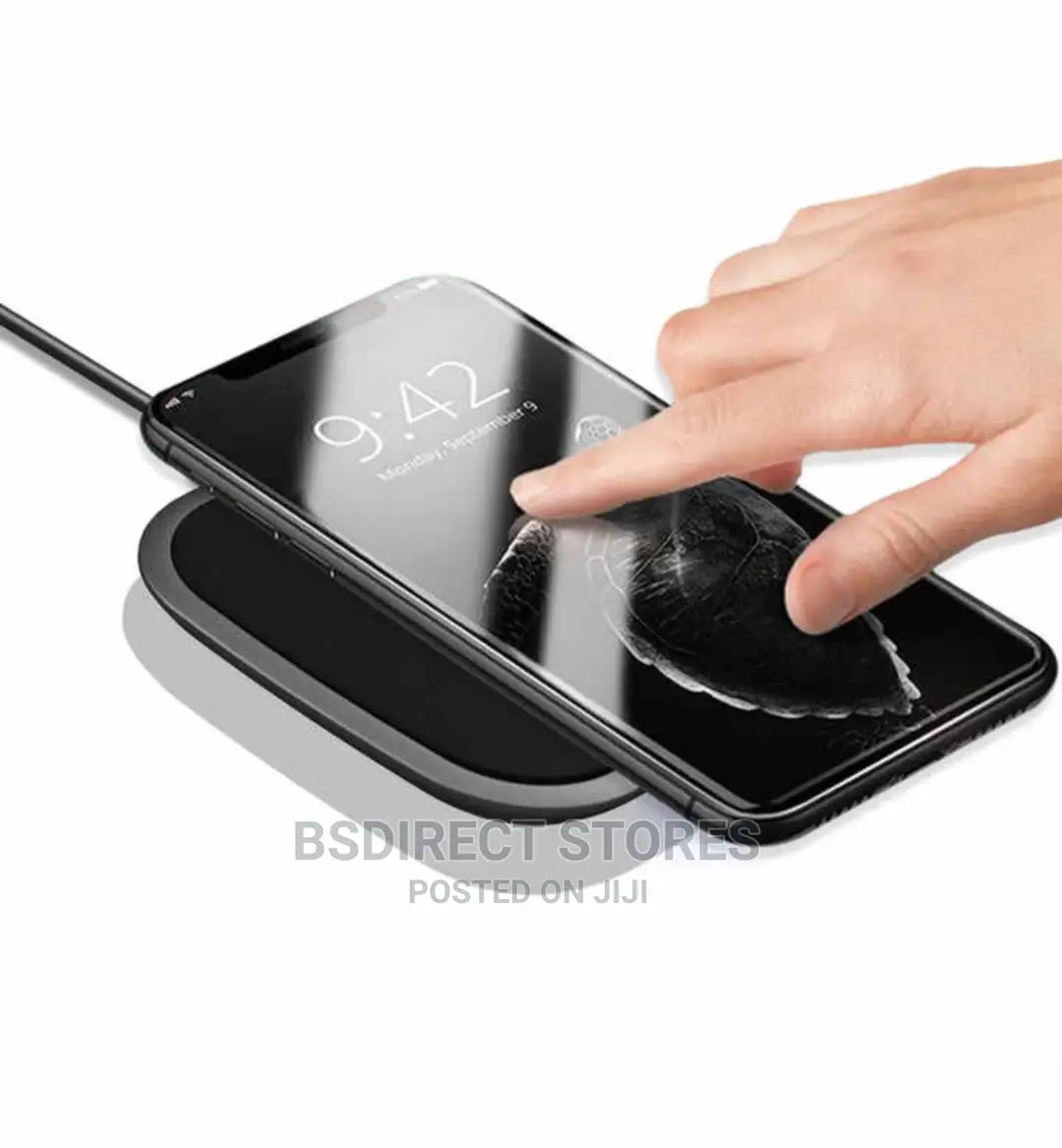 Mitec 10W Qi Wireless Fast Charger Pad. Case Compatible.