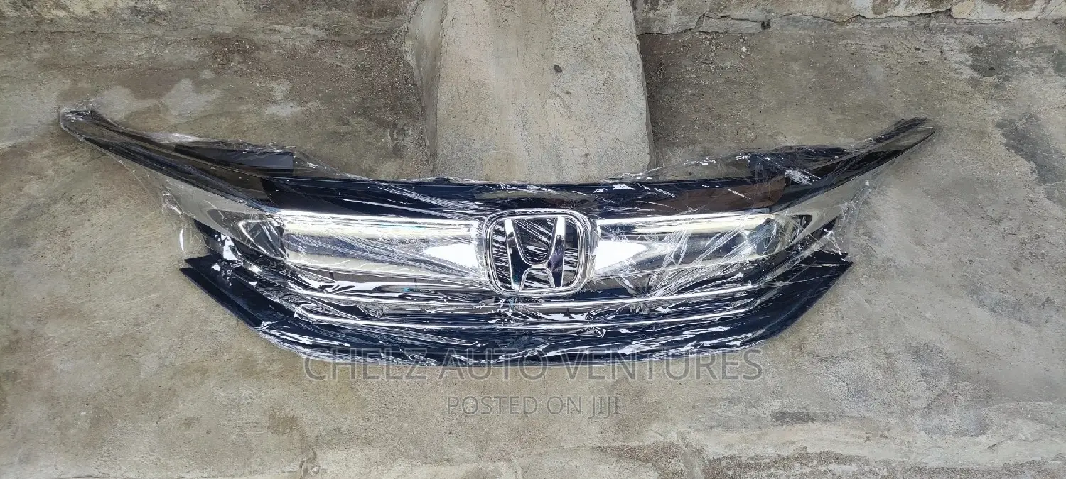 Front Grille Honda Accord 2016 - 2017 Model