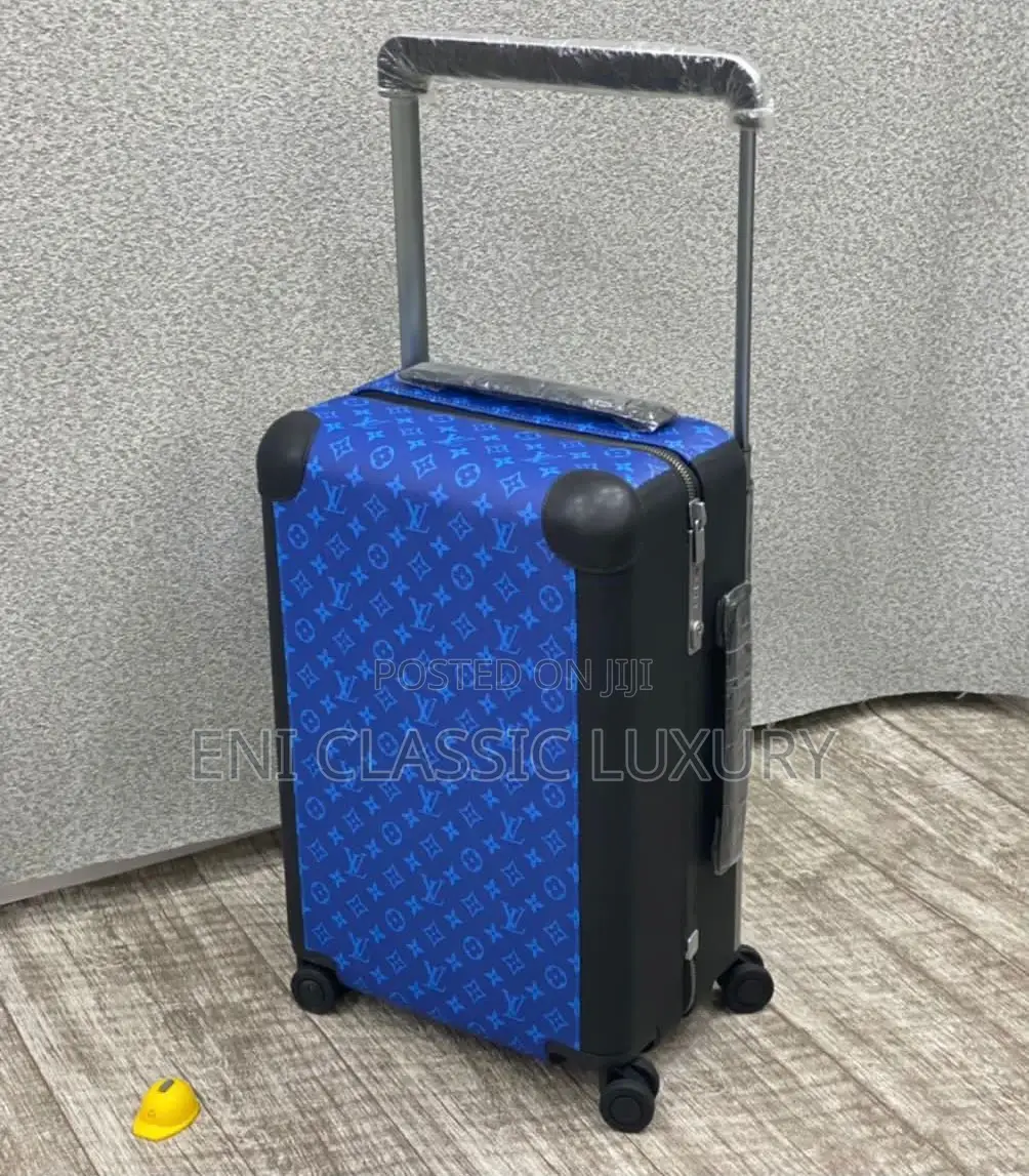 Unisex Louis Vuitton Luxury Travel Box