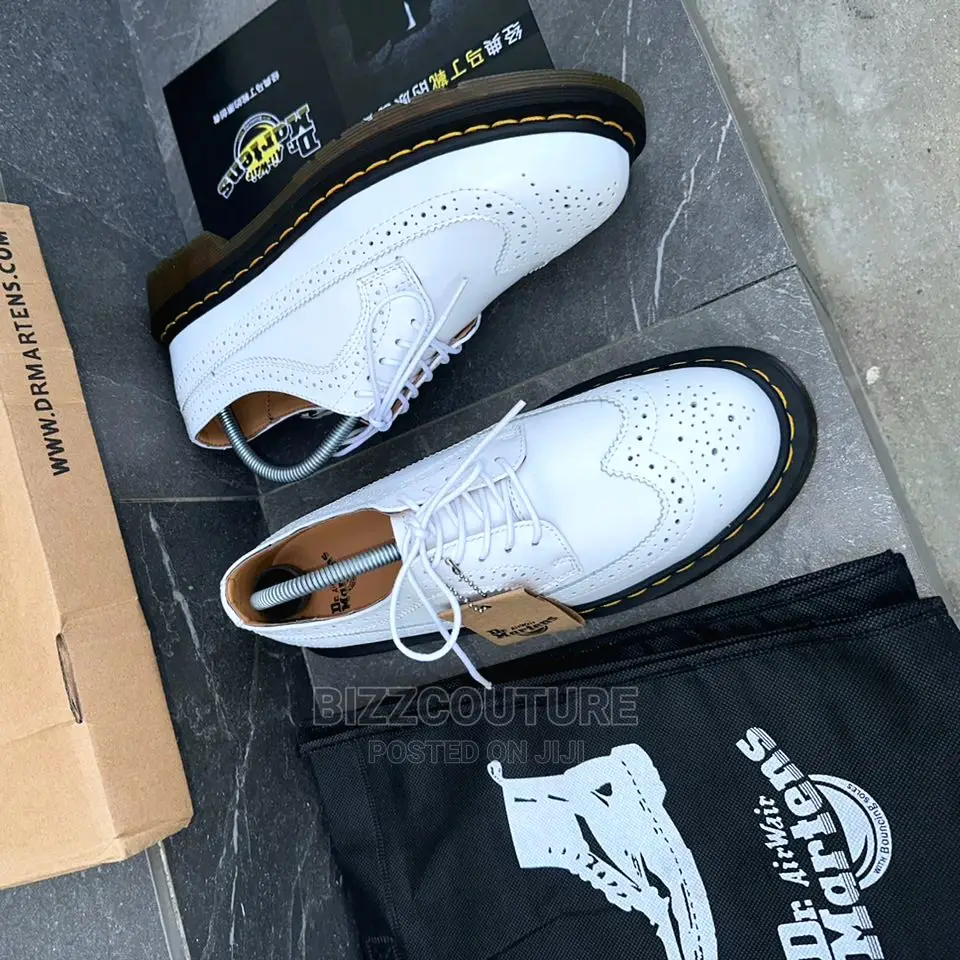 Original DR MARTENS 3989 White LA France Available in Store