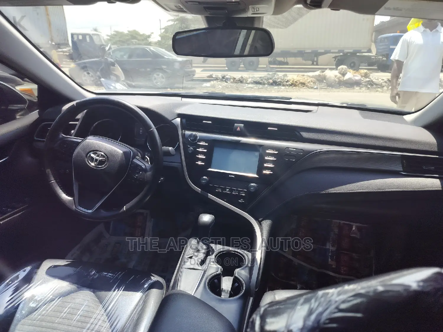 Toyota Camry LE FWD 2020 Silver