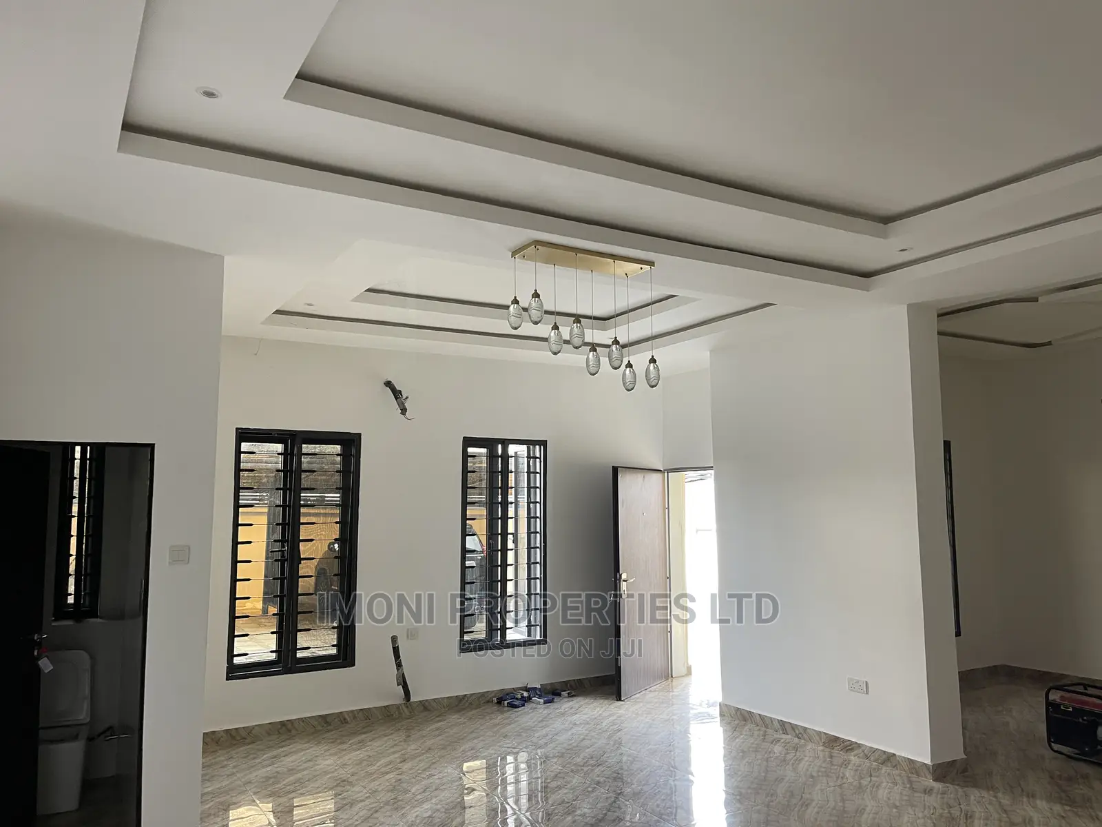 3bdrm Block of Flats in Fo1, Kubwa for rent
