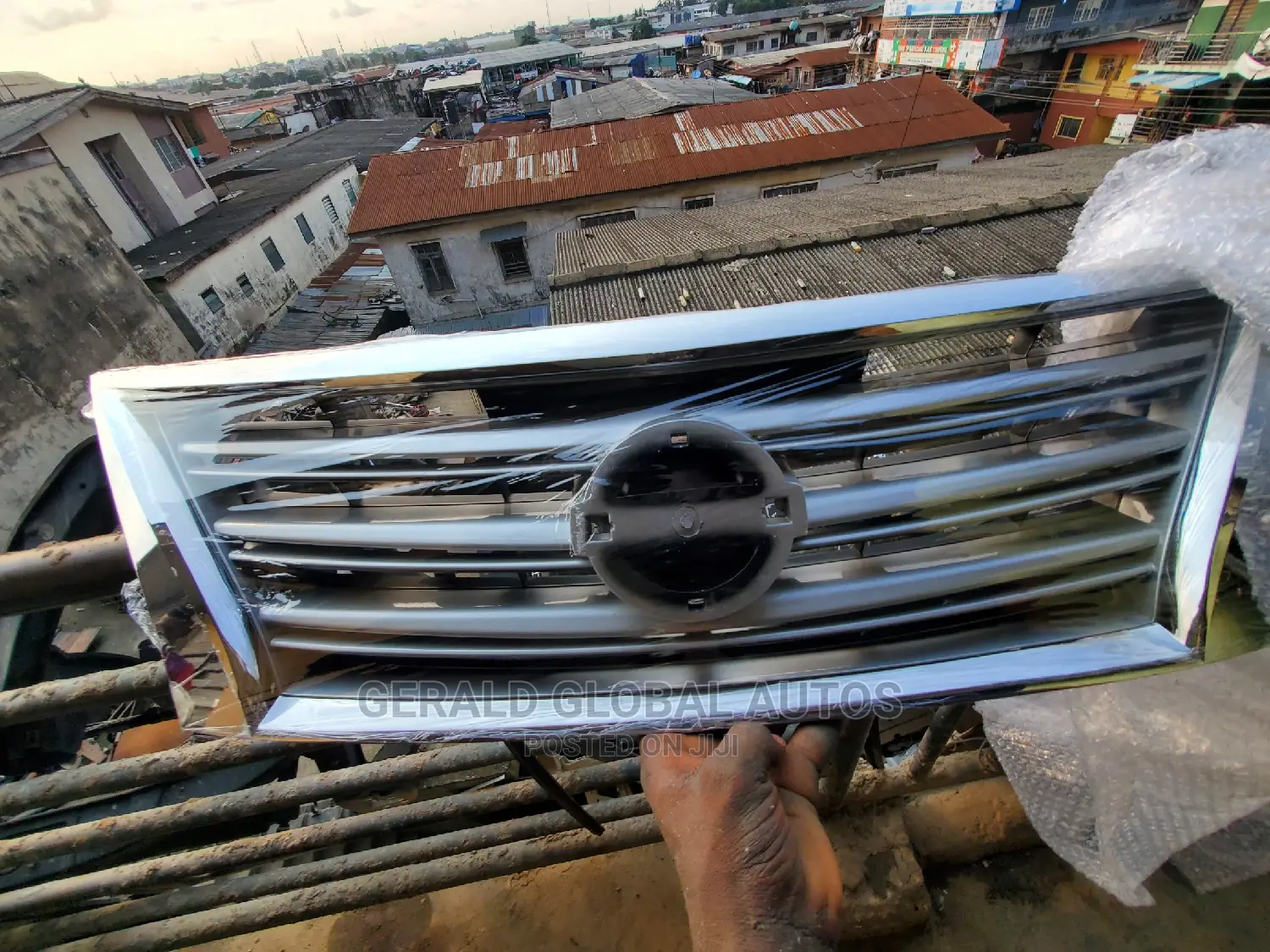 Front Grille Nissan Sentra 2013 - 2015