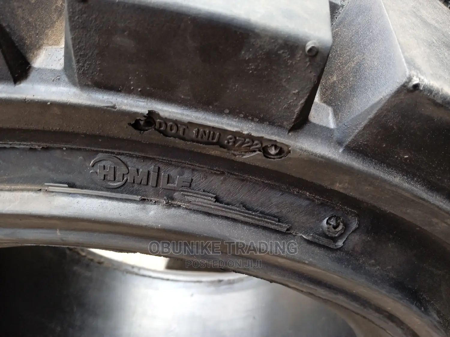 28*9*15 Solid Tyre