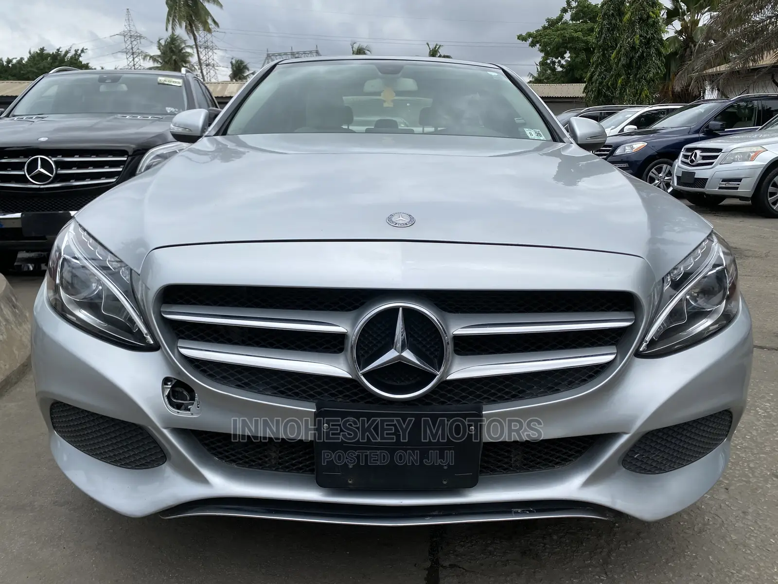 Mercedes-Benz C300 2015 Silver