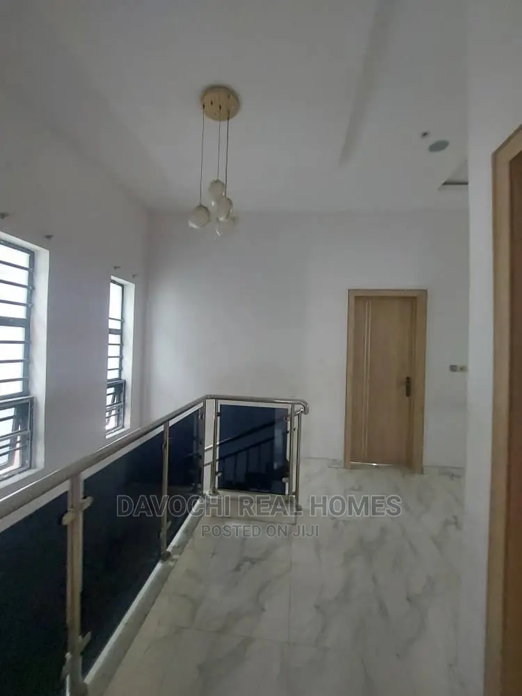 4bdrm Duplex in Chevron Drive, Lekki for rent