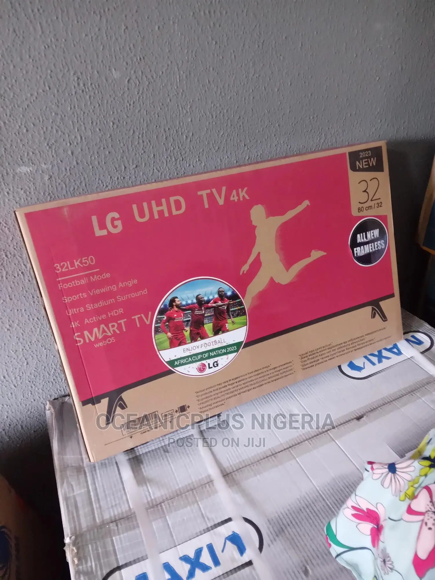 The New LG 32 Inches Smart Frameless TV