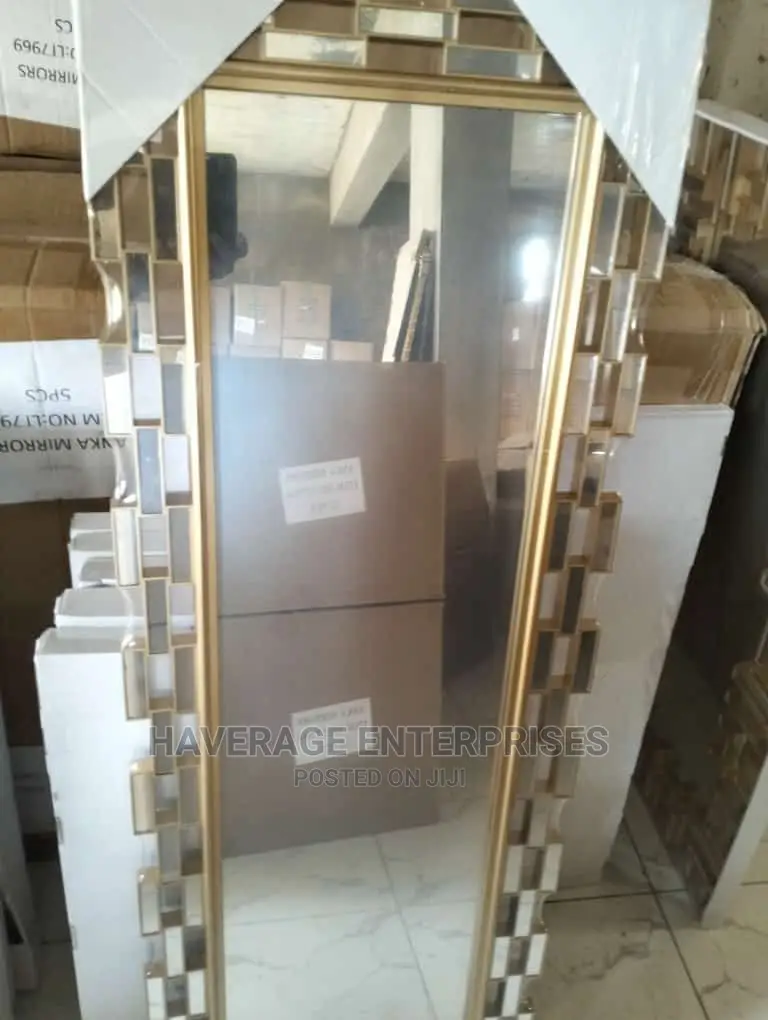 Modern Decorated Rectangular Wall Mirror