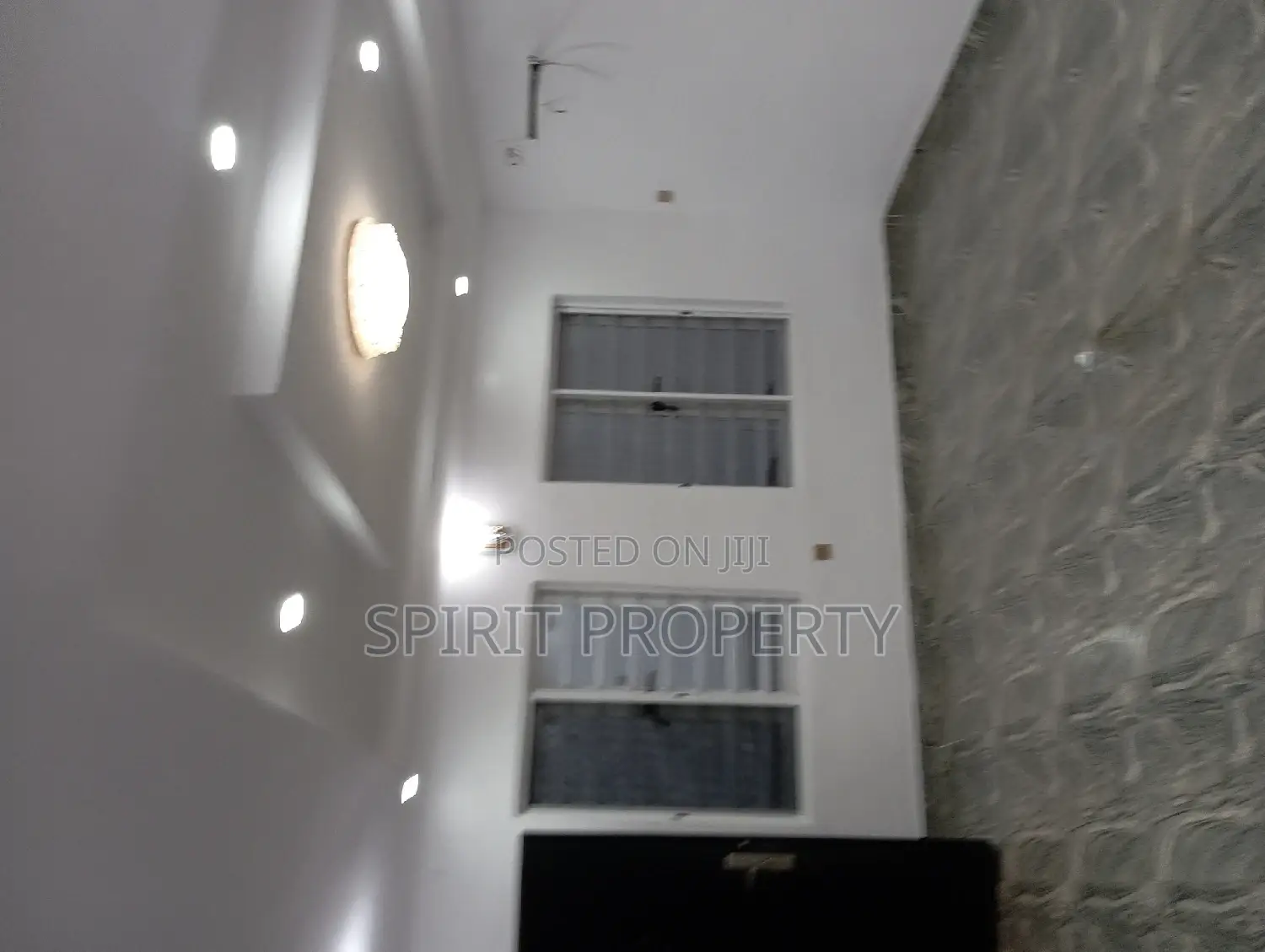 3bdrm Apartment in Shangisha, Magodo for rent