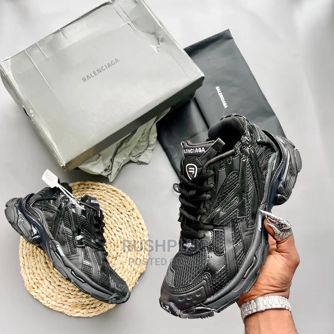 High Quality Balenciaga Runner Sneakers
