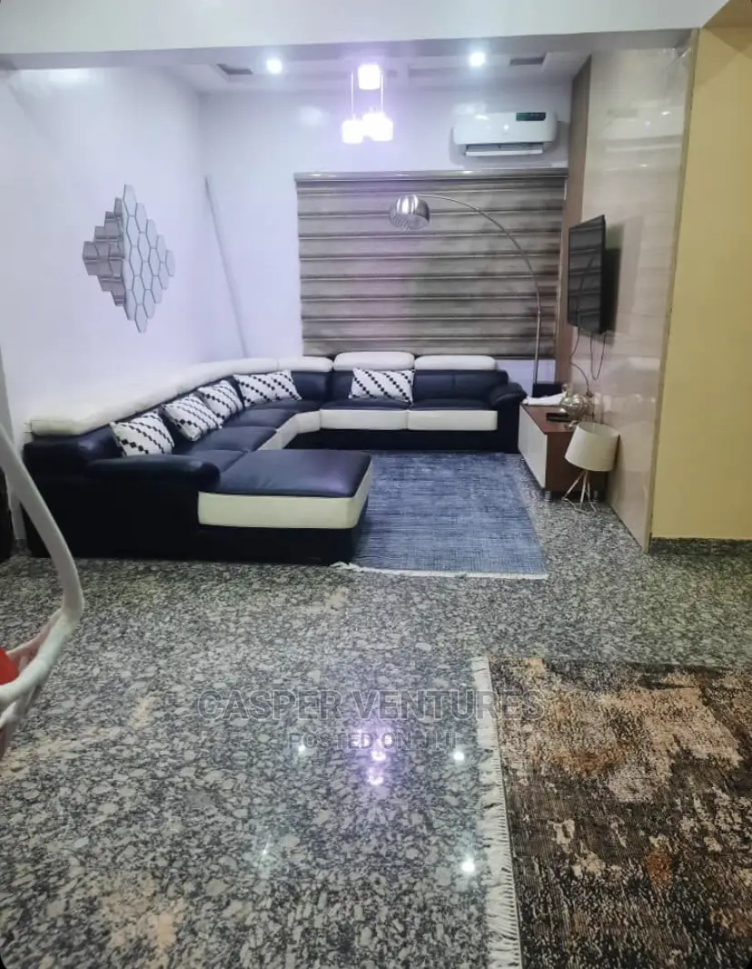 Furnished 1bdrm Apartment in Oniru, Ahmadu Bello Way for rent