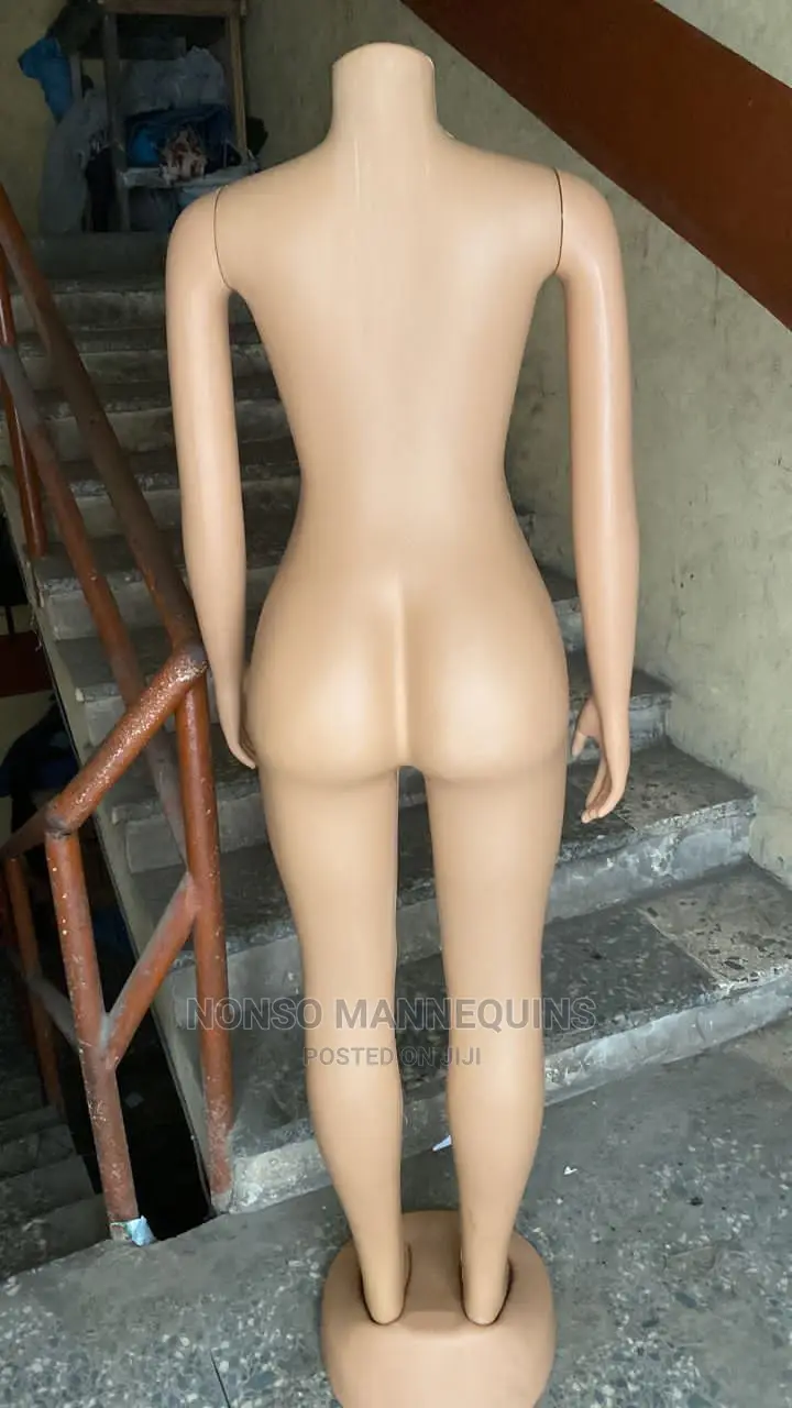 Size 10 Body Female Plastic Headless Mannequin