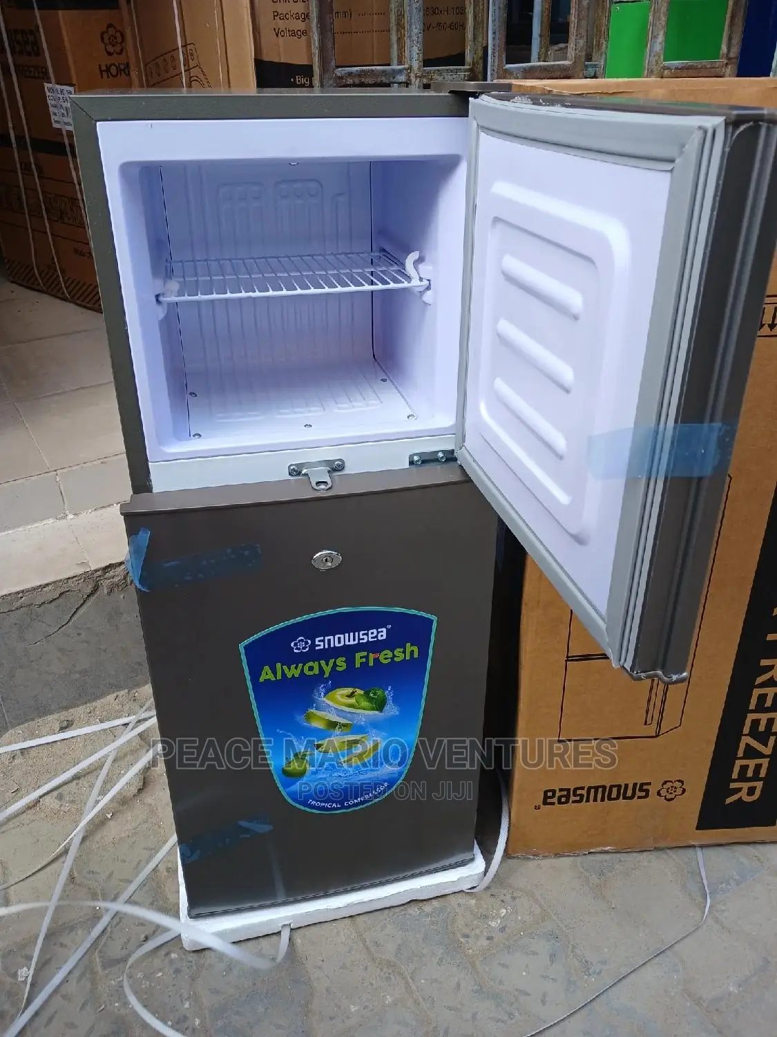 Quality Snowsea 2doors Refrigerator 166l With 2years Warnty