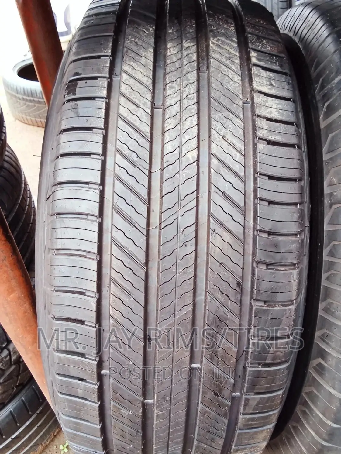 High Quality Michelin and Dunlop Tires