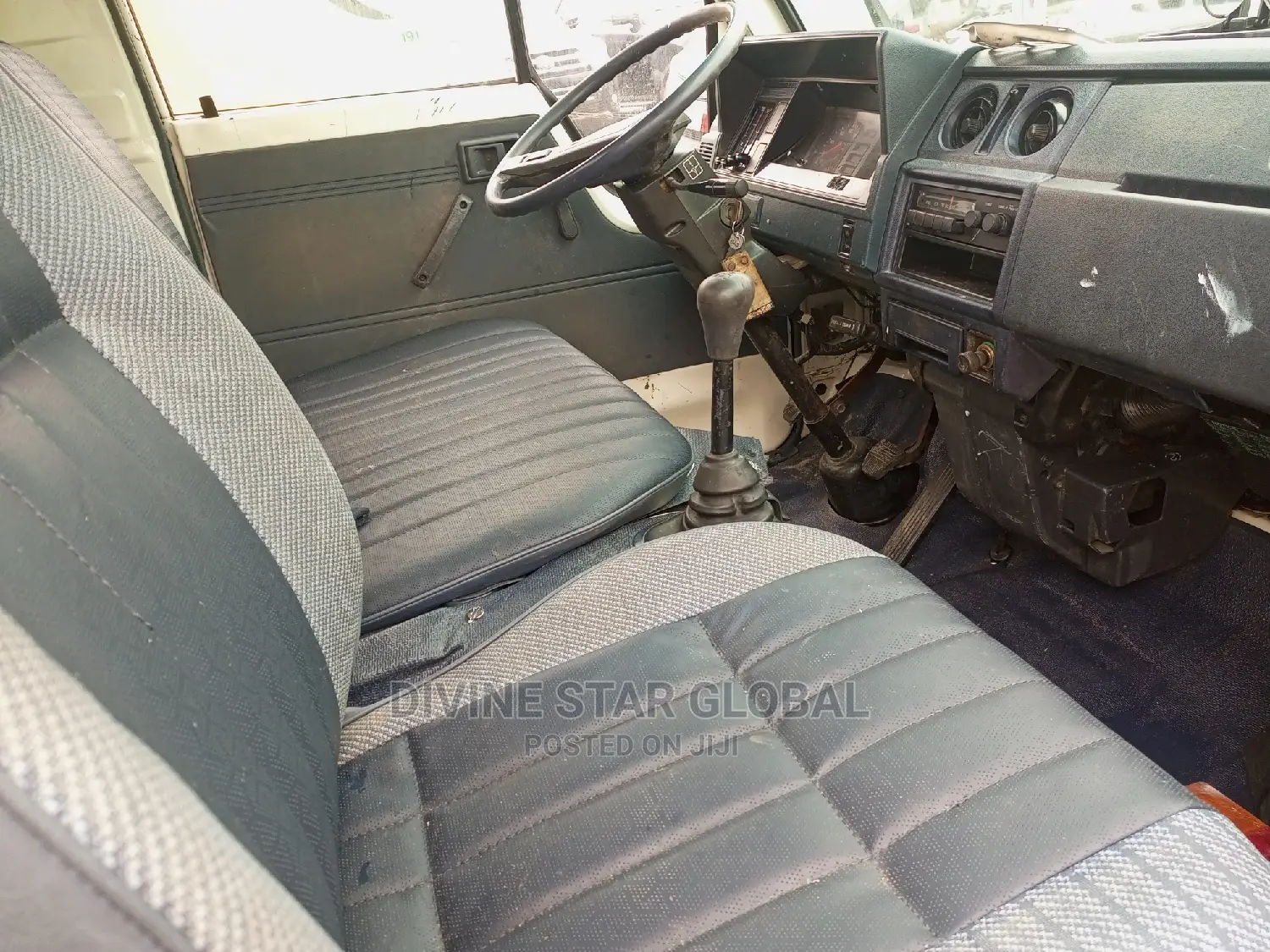 Toyota Dyna 100