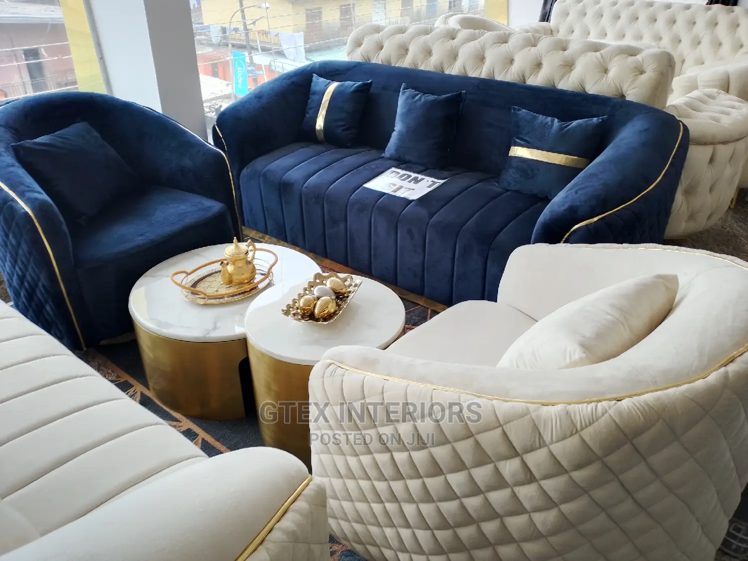 Luxury Contemporary Sofa Chair