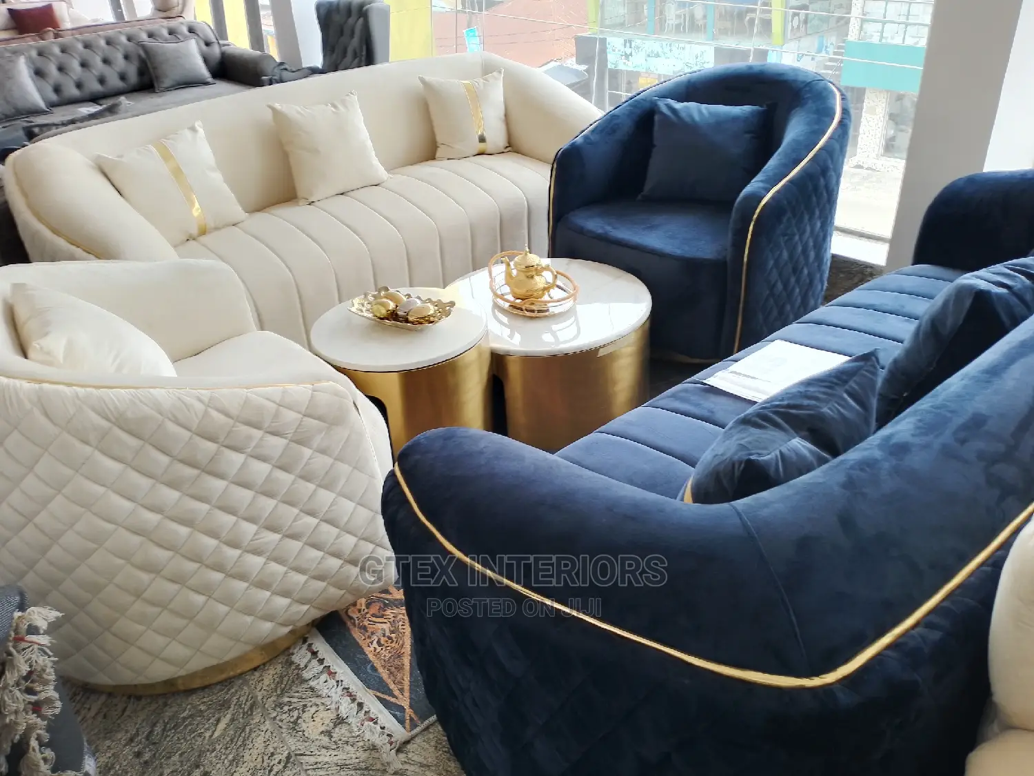 Luxury Contemporary Sofa Chair