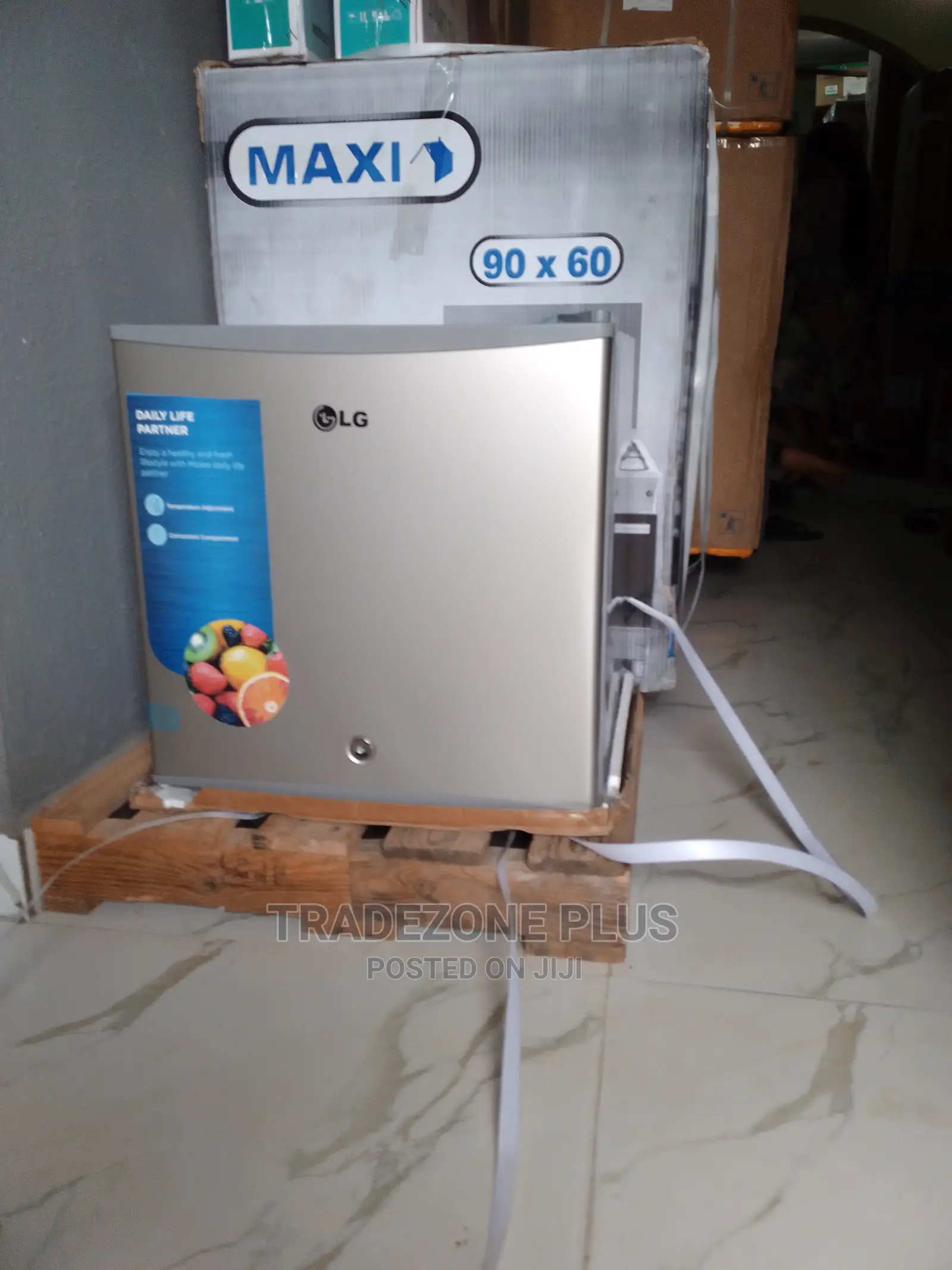 The New Bedside Refrigerator-Lg Gc 60