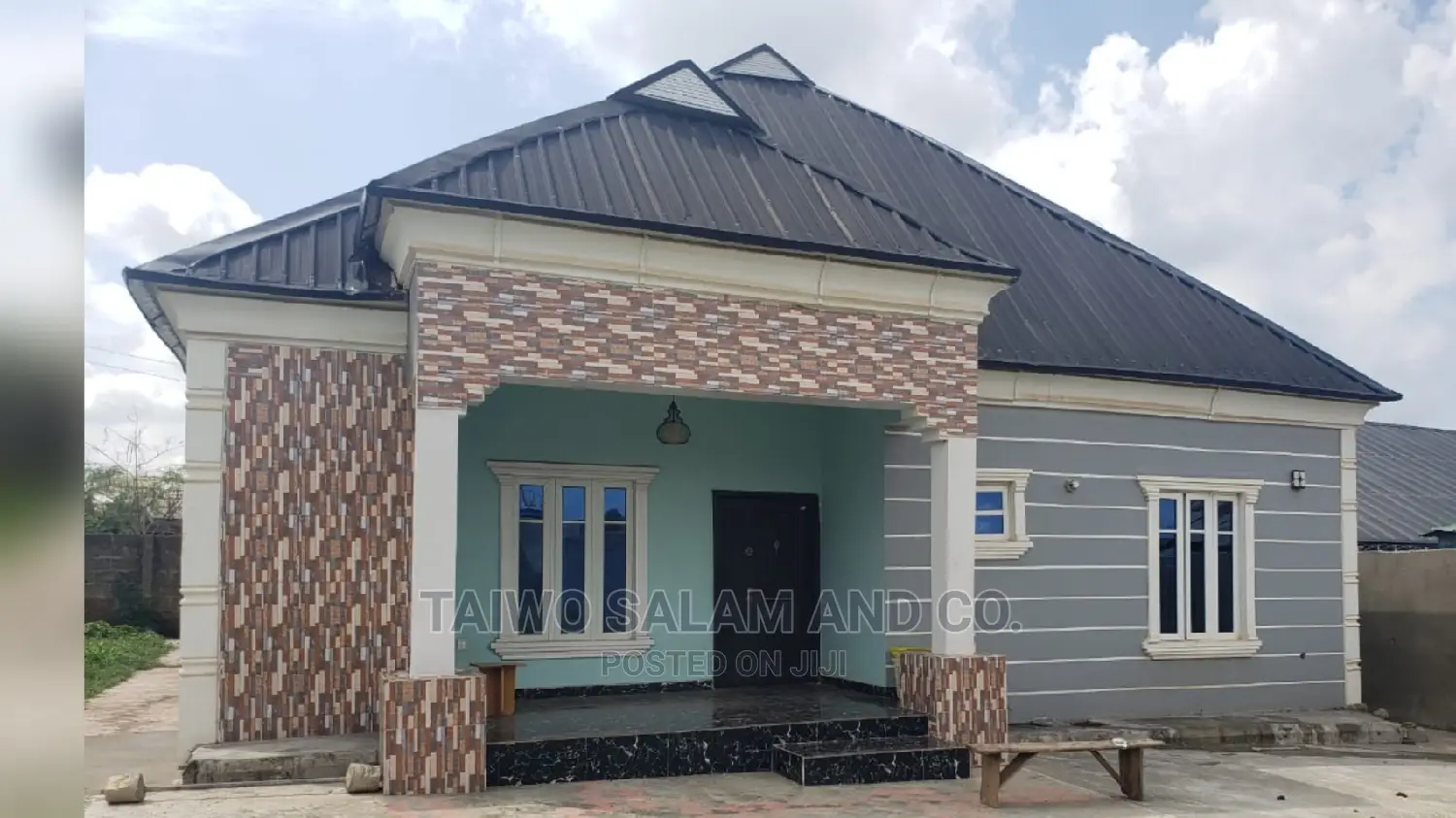 Furnished 3bdrm Bungalow in Ibadan for sale