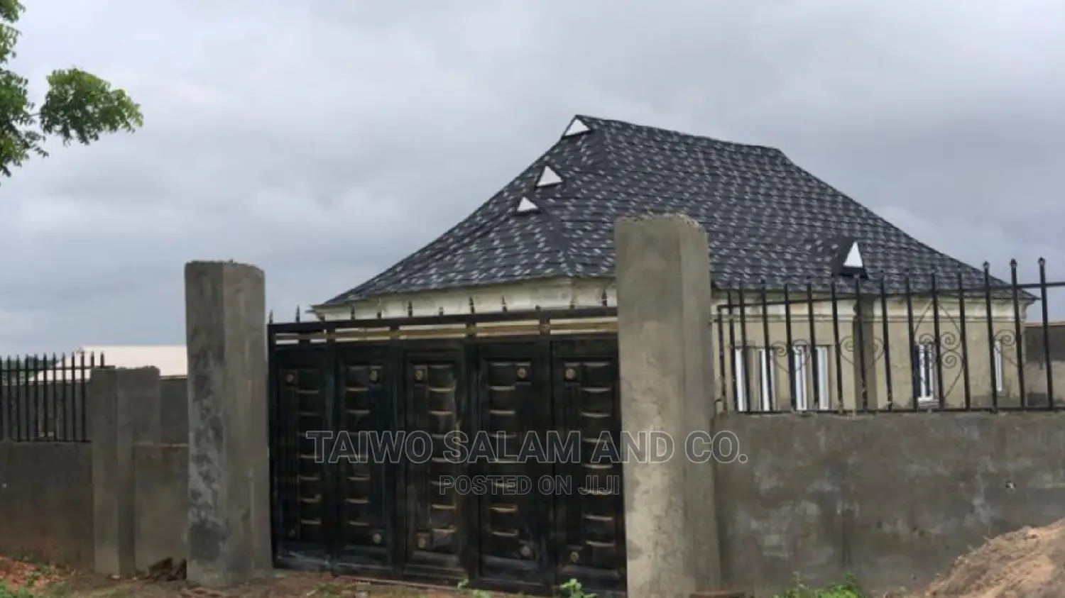 Furnished 3bdrm Bungalow in Ibadan for sale