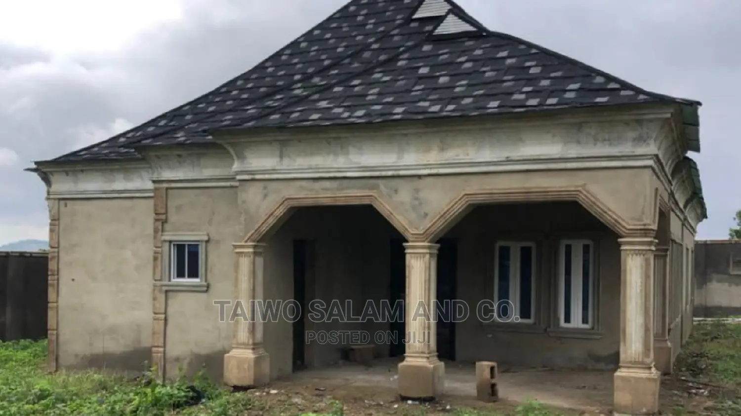 Furnished 3bdrm Bungalow in Ibadan for sale