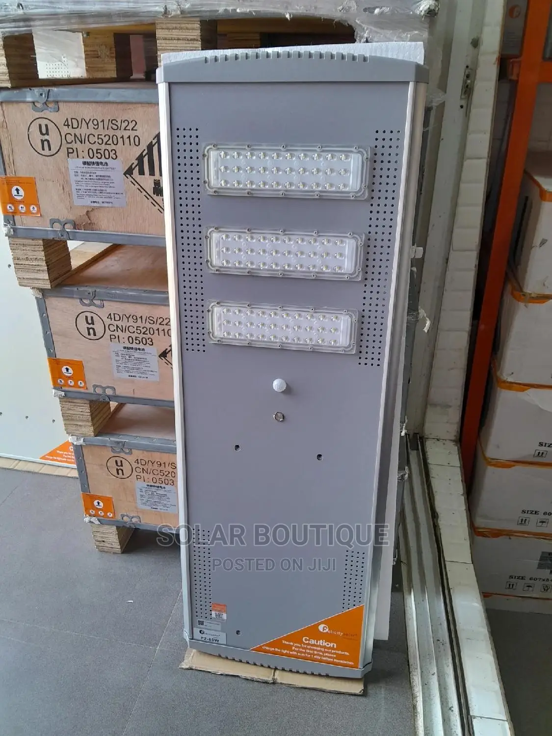 60w P2 Felicity Street Light.