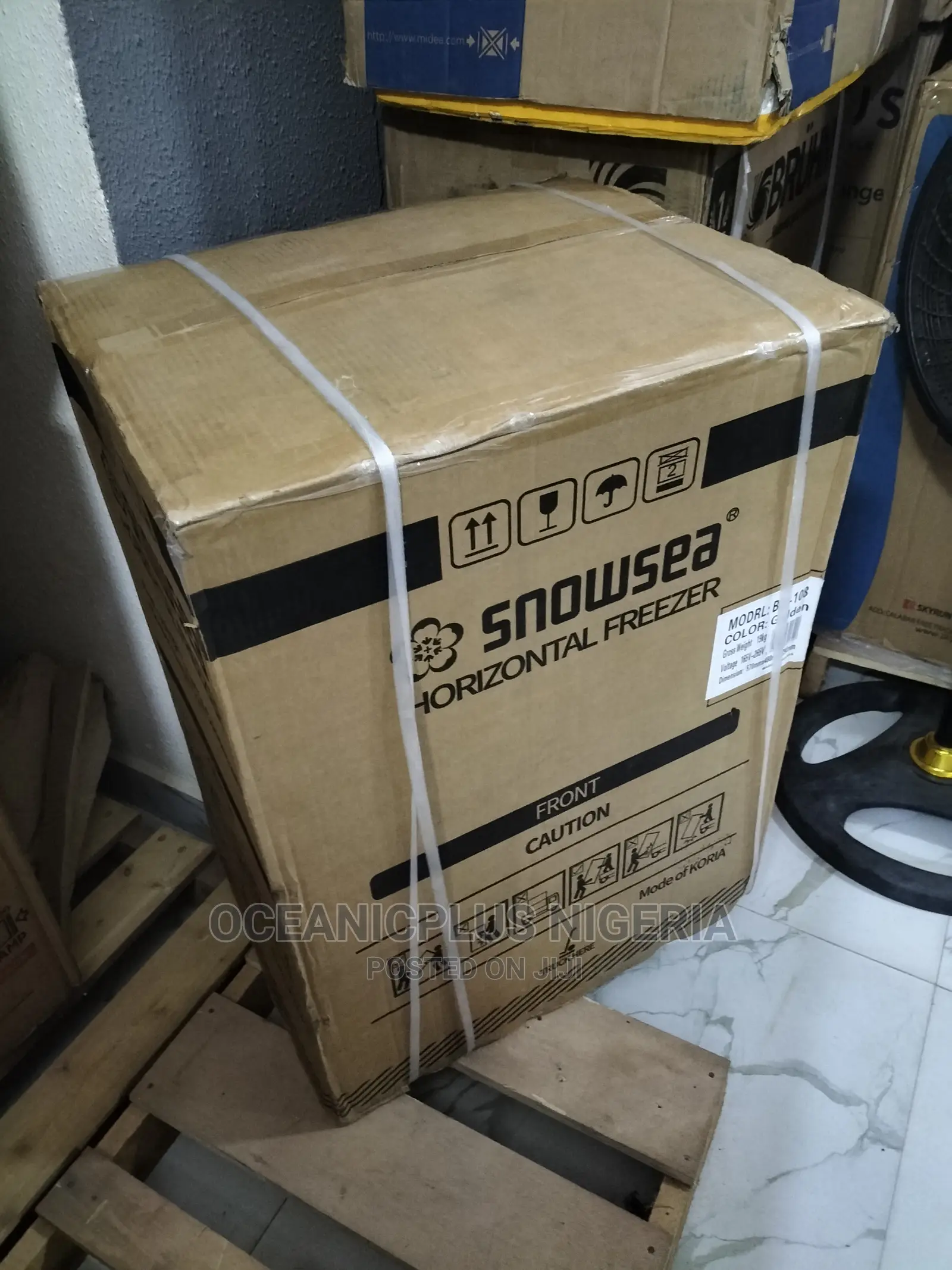 Capable Snowsea Horizontal Tabe Top Freezer