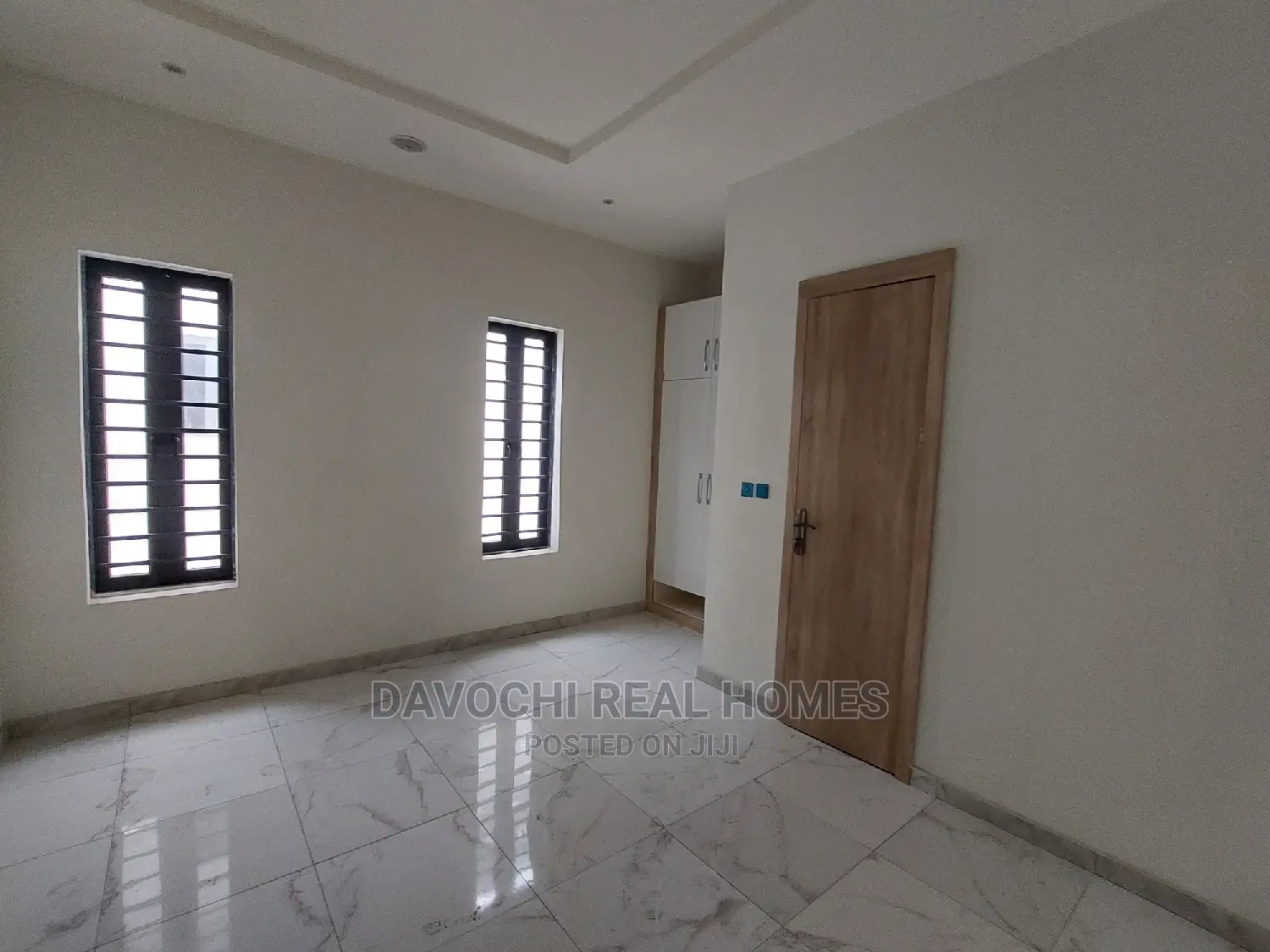 5bdrm Duplex in Chevron Drive, Lekki for rent