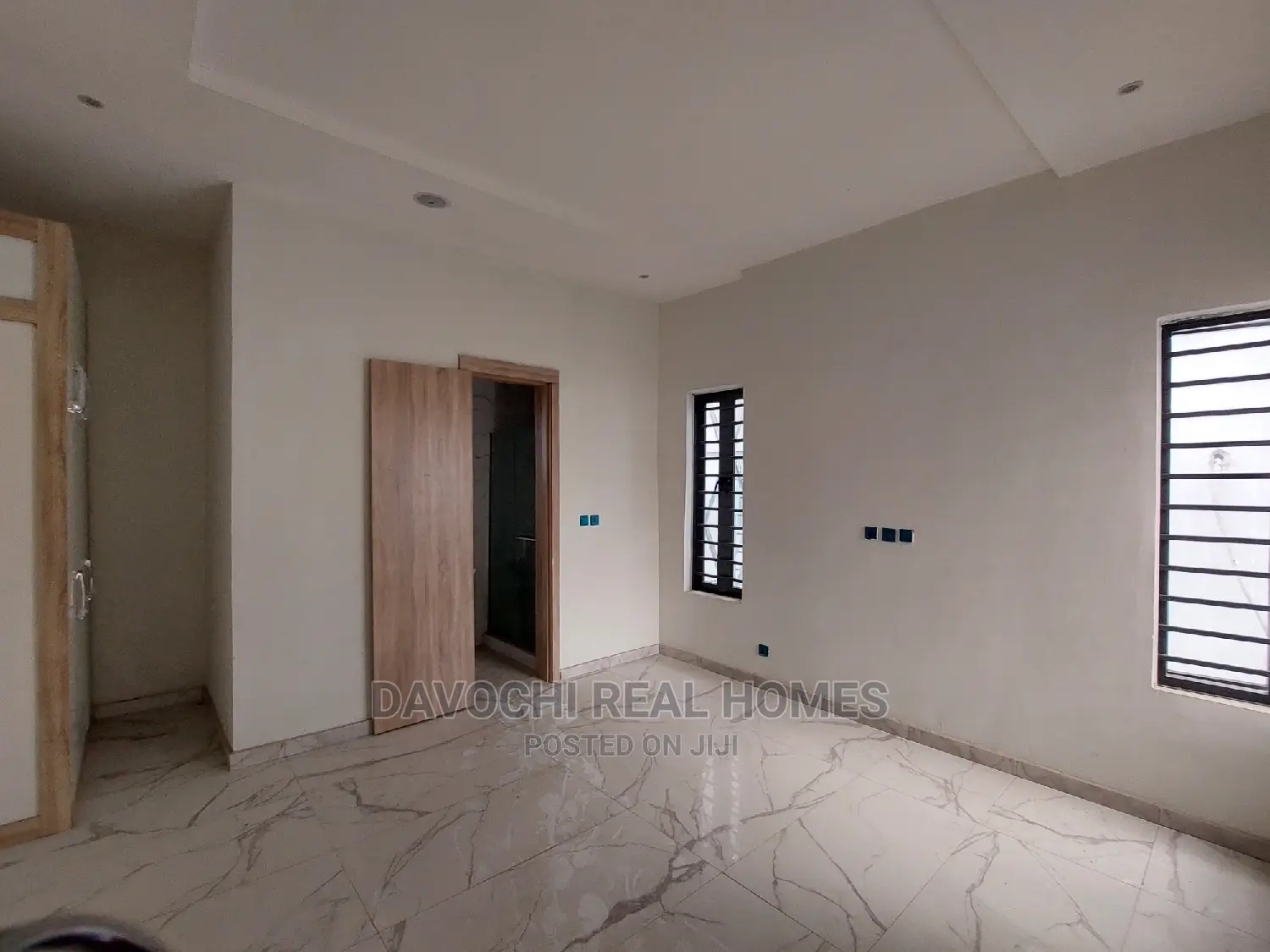 5bdrm Duplex in Chevron Drive, Lekki for rent
