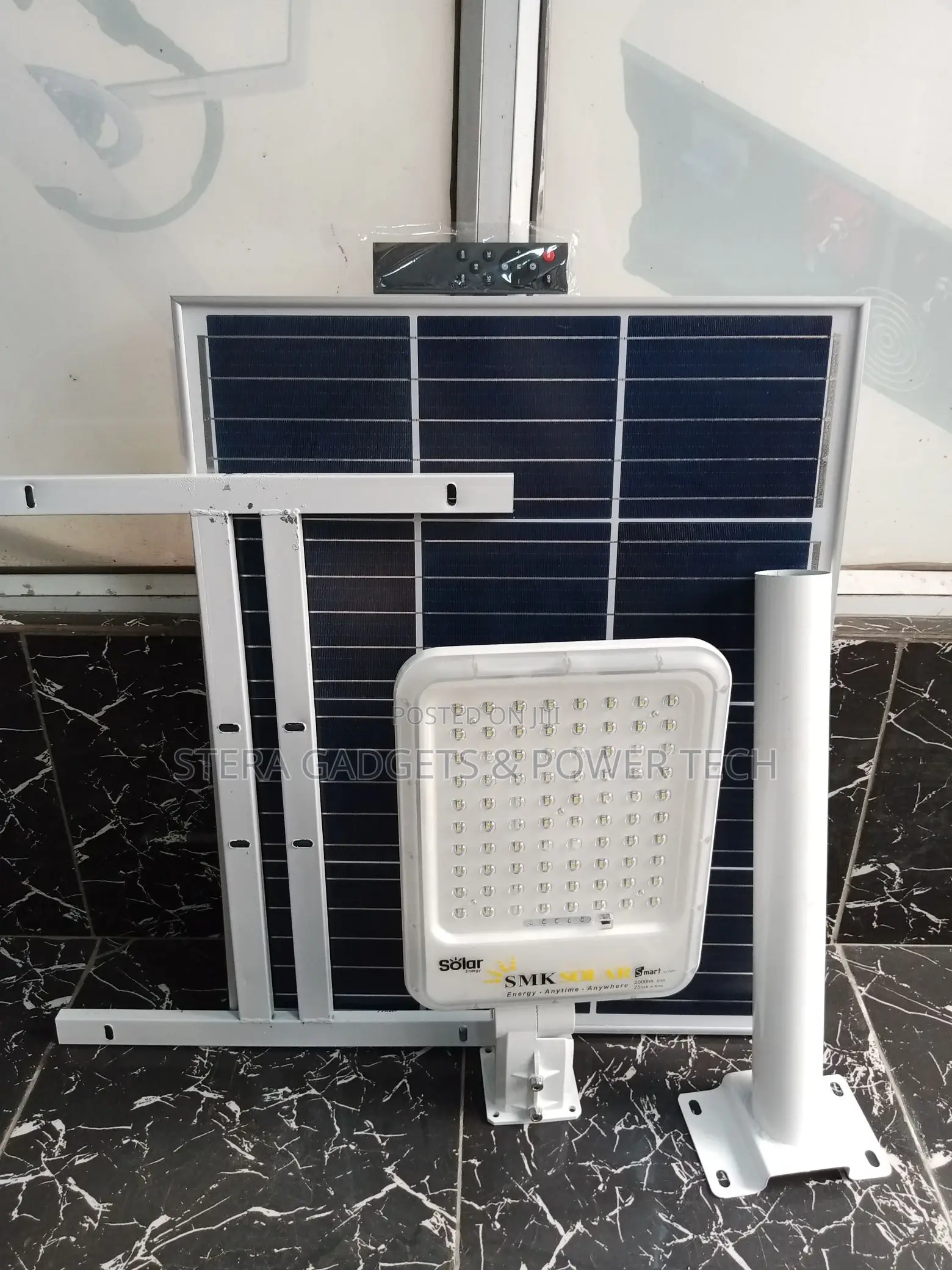 400W Super Bright Solar Street Light With Remote Control