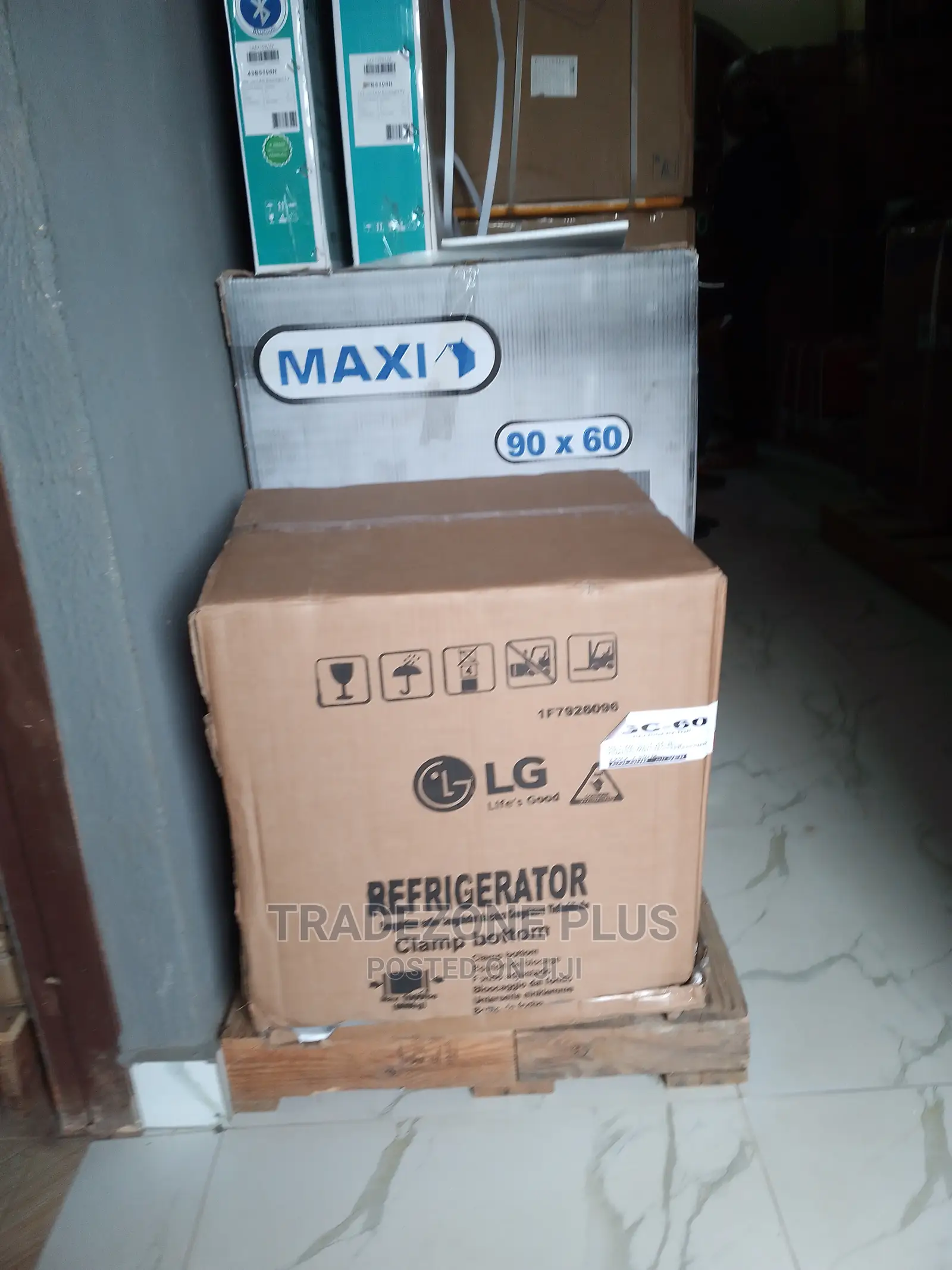 Brand New Bedside Refrigerator-Lg Gc-60