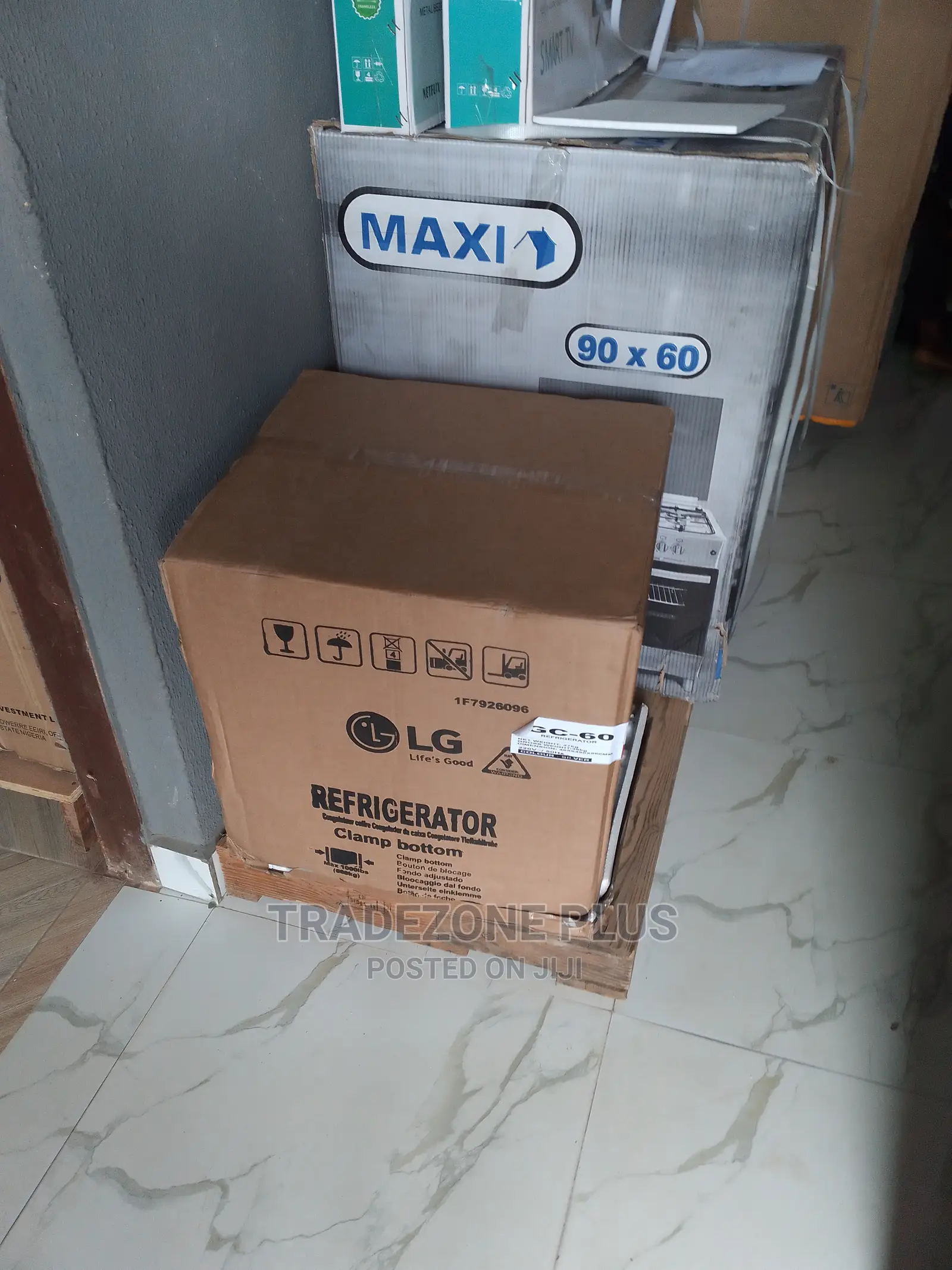 Fast Cooling (Lg Gc-60) LG Bed Side Refrigerator