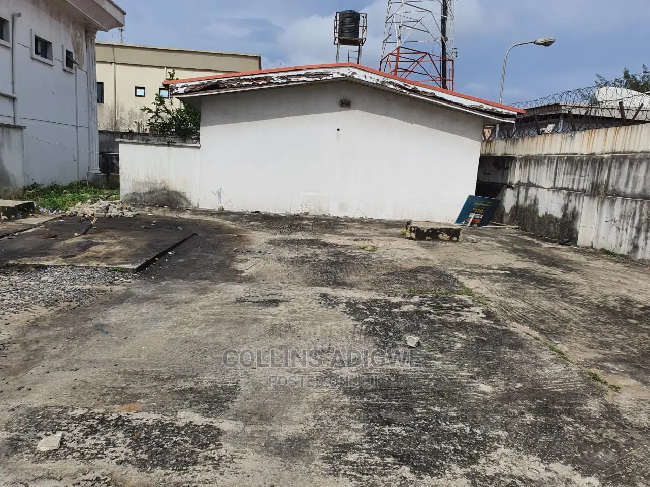 Commercial Building For Rent/Lease