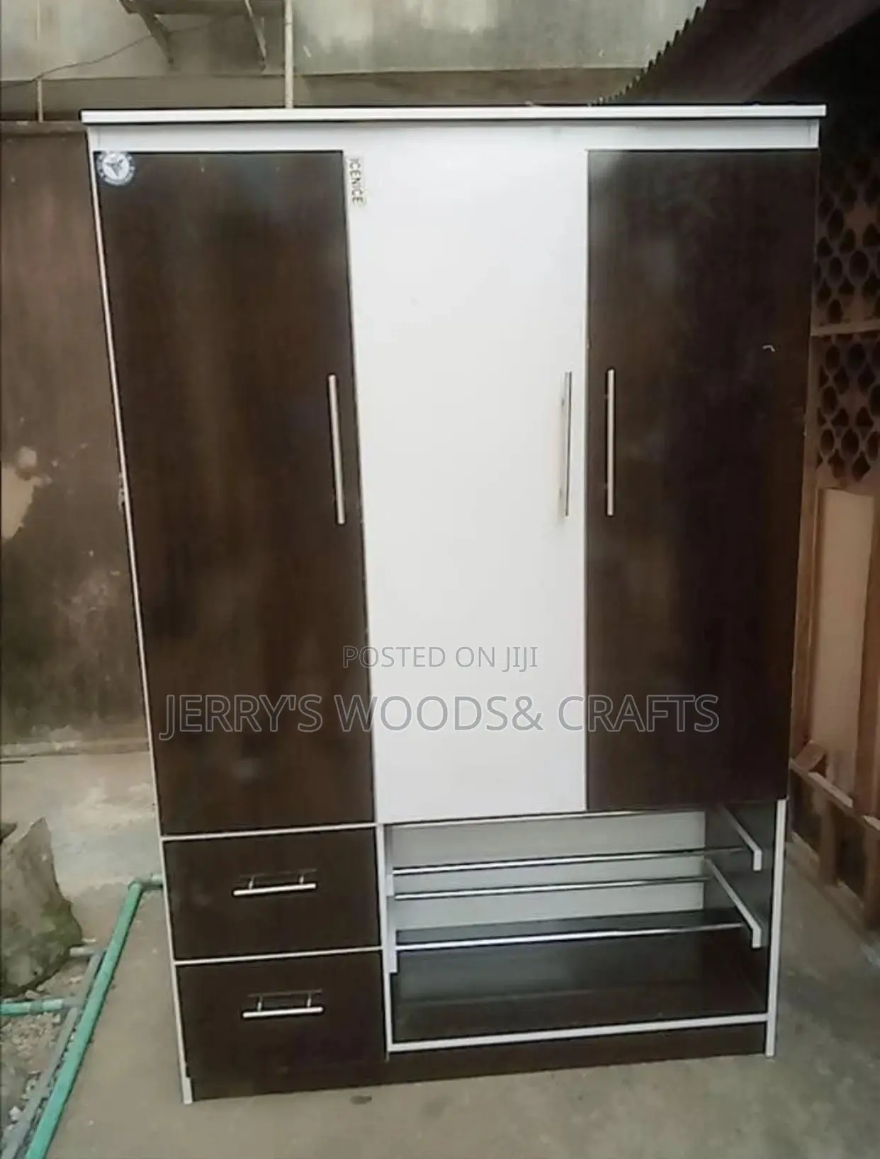 4feet by 6Wardrobe