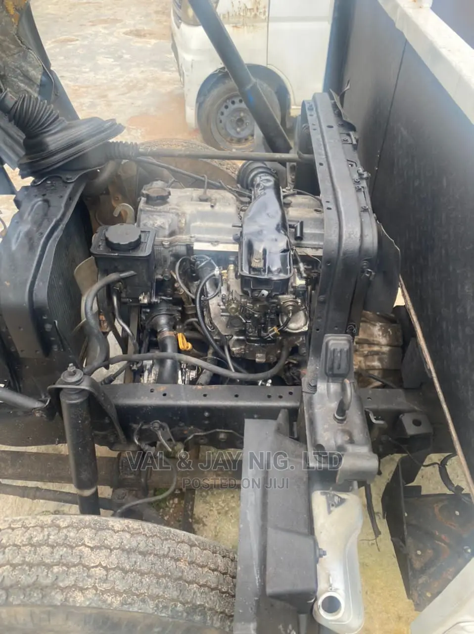 Toyota Dyna 200 - Normal Chassis - 2rz Fuel Engine