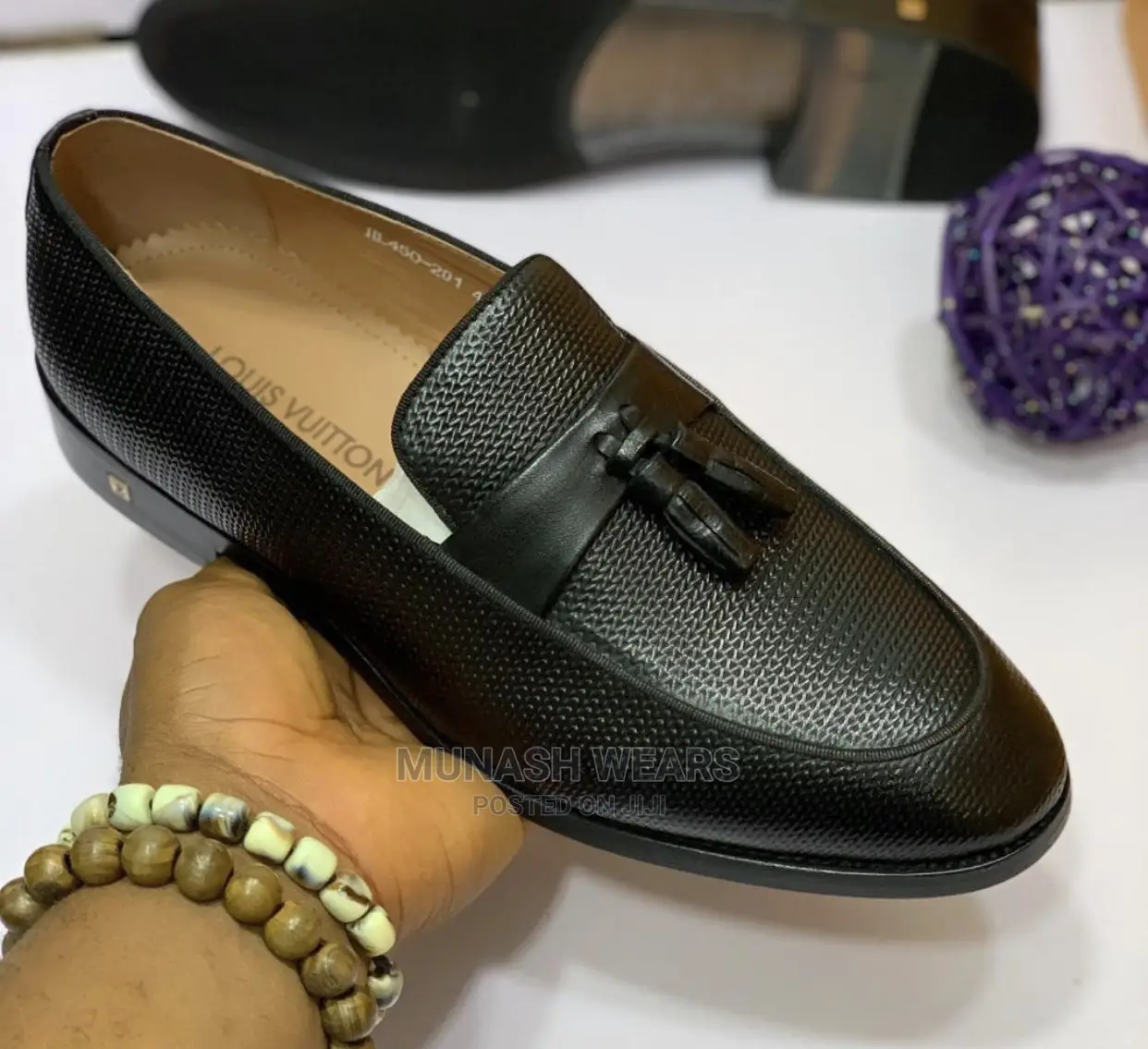 Quality Louis Vuitton Shoe