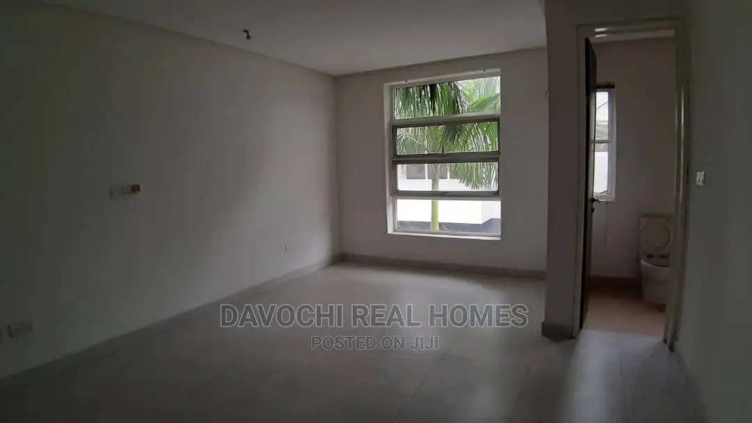 3bdrm Duplex in Agungi Lekki for rent