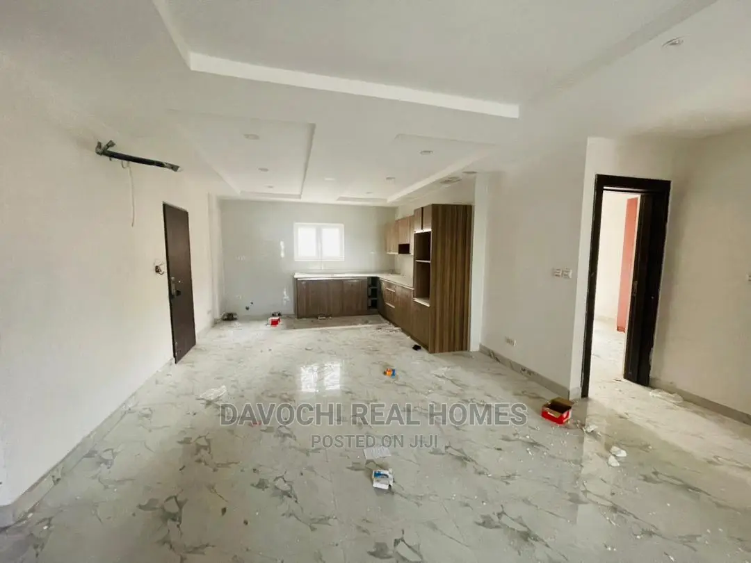 2bdrm Apartment in Osapa London, Lekki for sale