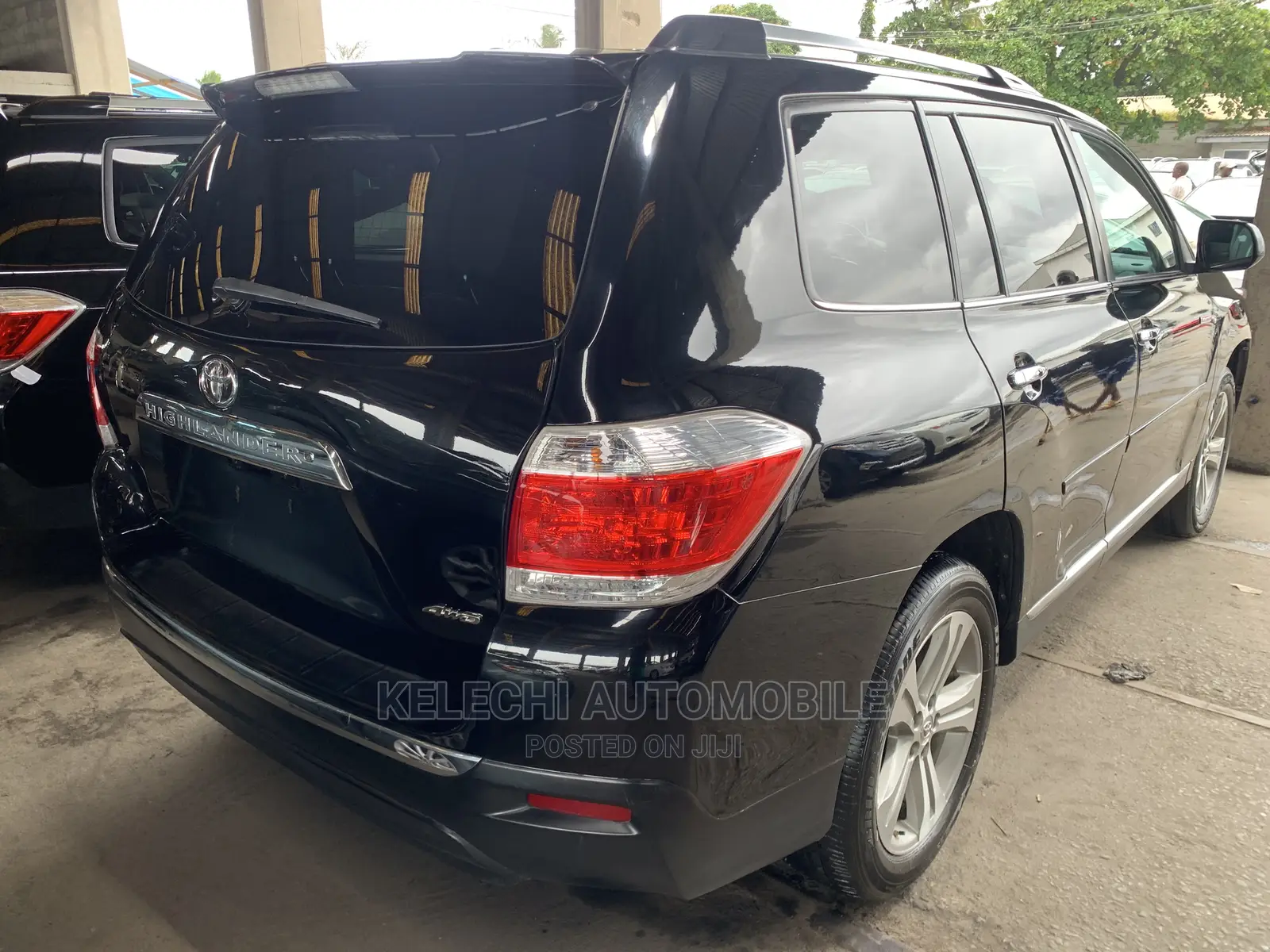 Toyota Highlander Limited 3.5l 4WD 2013 Black