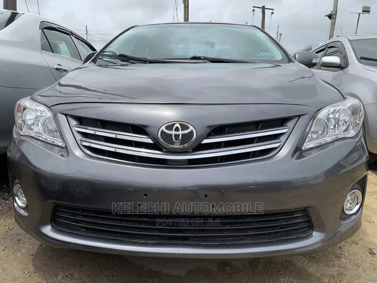 Toyota Corolla LE 4dr Sedan (1.8L 4cyl 4A) 2011 Gray