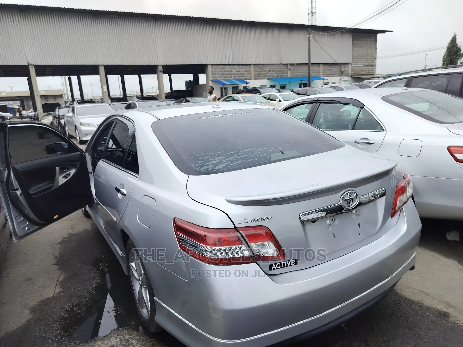Toyota Camry 2010 Silver