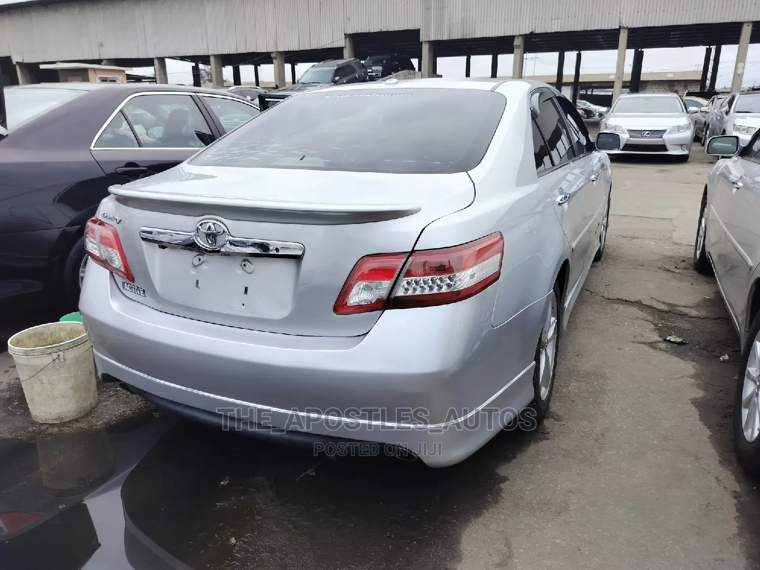 Toyota Camry 2010 Silver