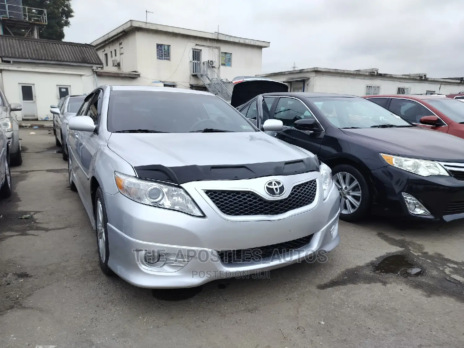 Toyota Camry 2010 Silver