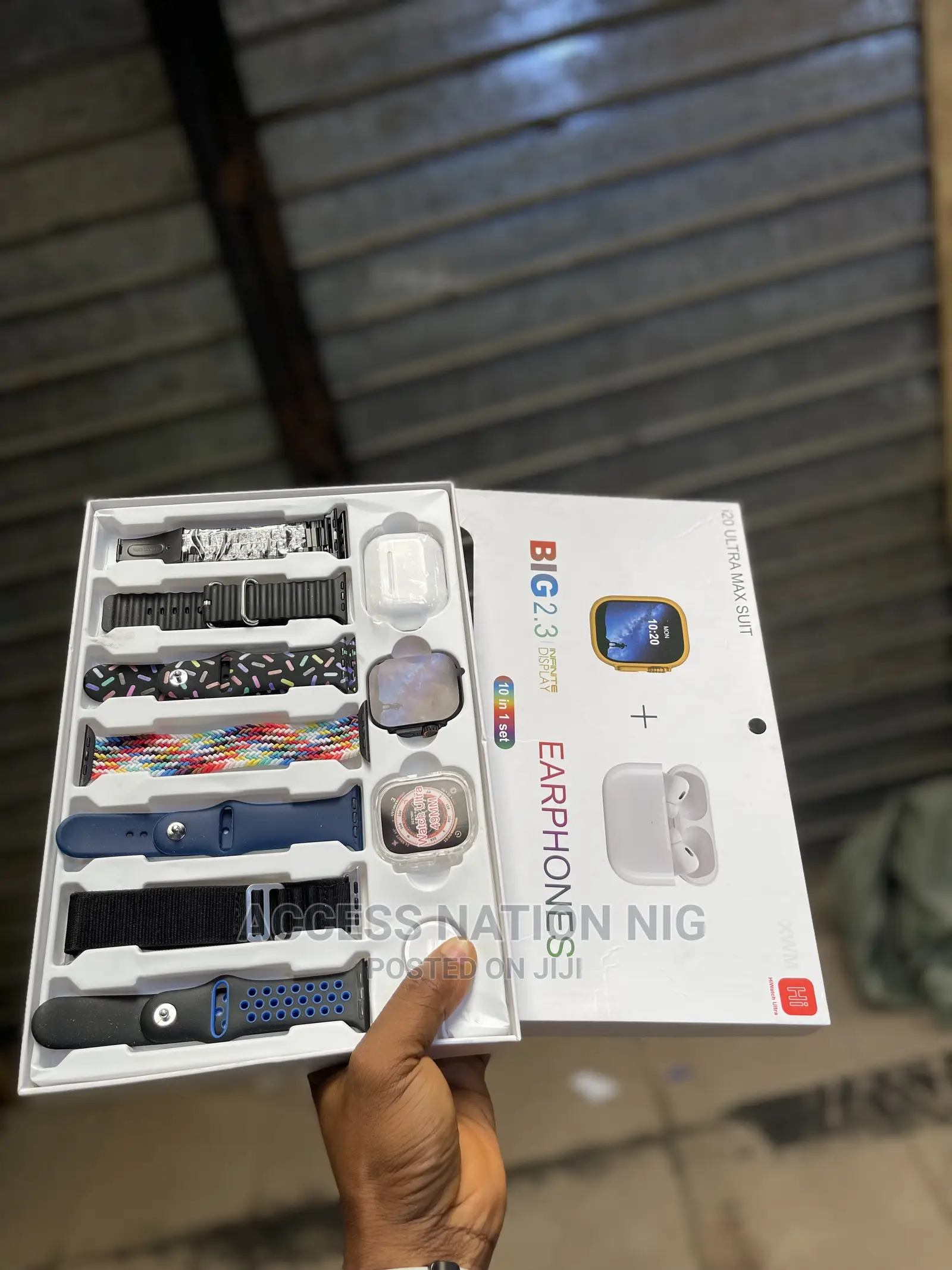 I20 Ultra Max Suit Smart Watch 2023 New 10in1 2.3inch Large
