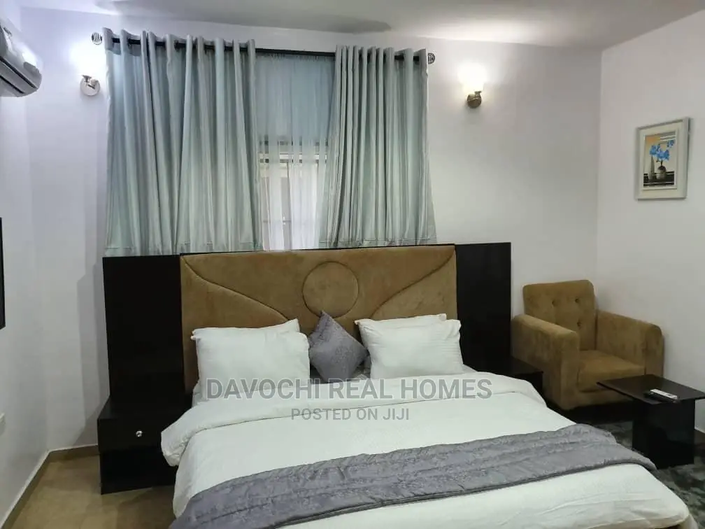 Furnished 3bdrm Apartment in Lekki Ikate for rent
