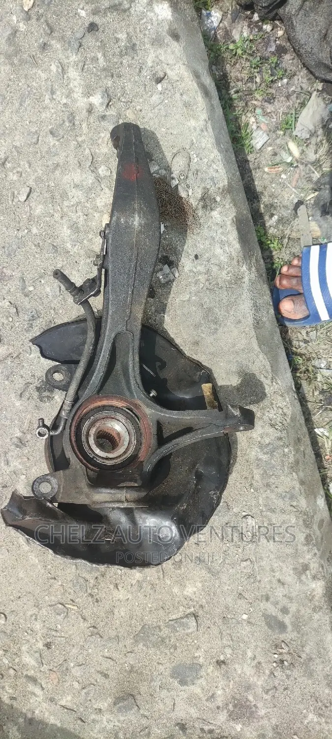 Front Hub Acura TL 2009 - 2010 MODEL