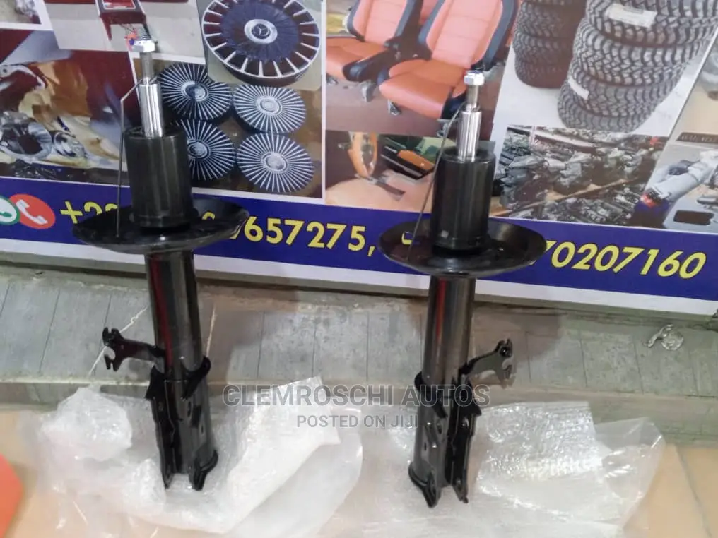 High Quality Certified Front Shock for Toyota Hiace 2020