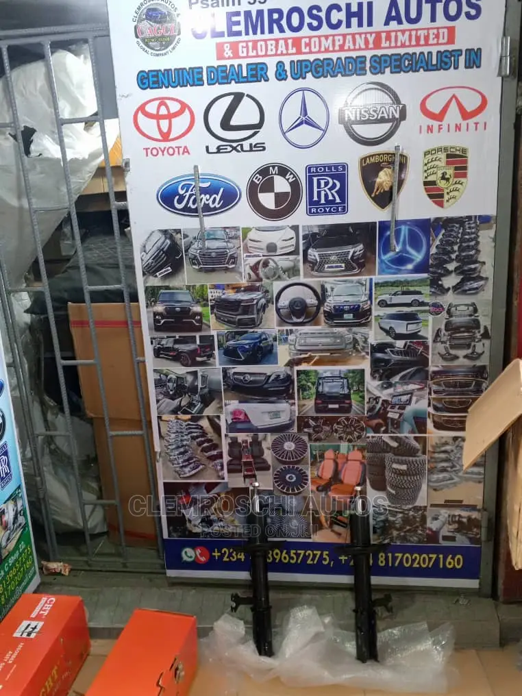 High Quality Certified Front Shock for Toyota Hiace 2020