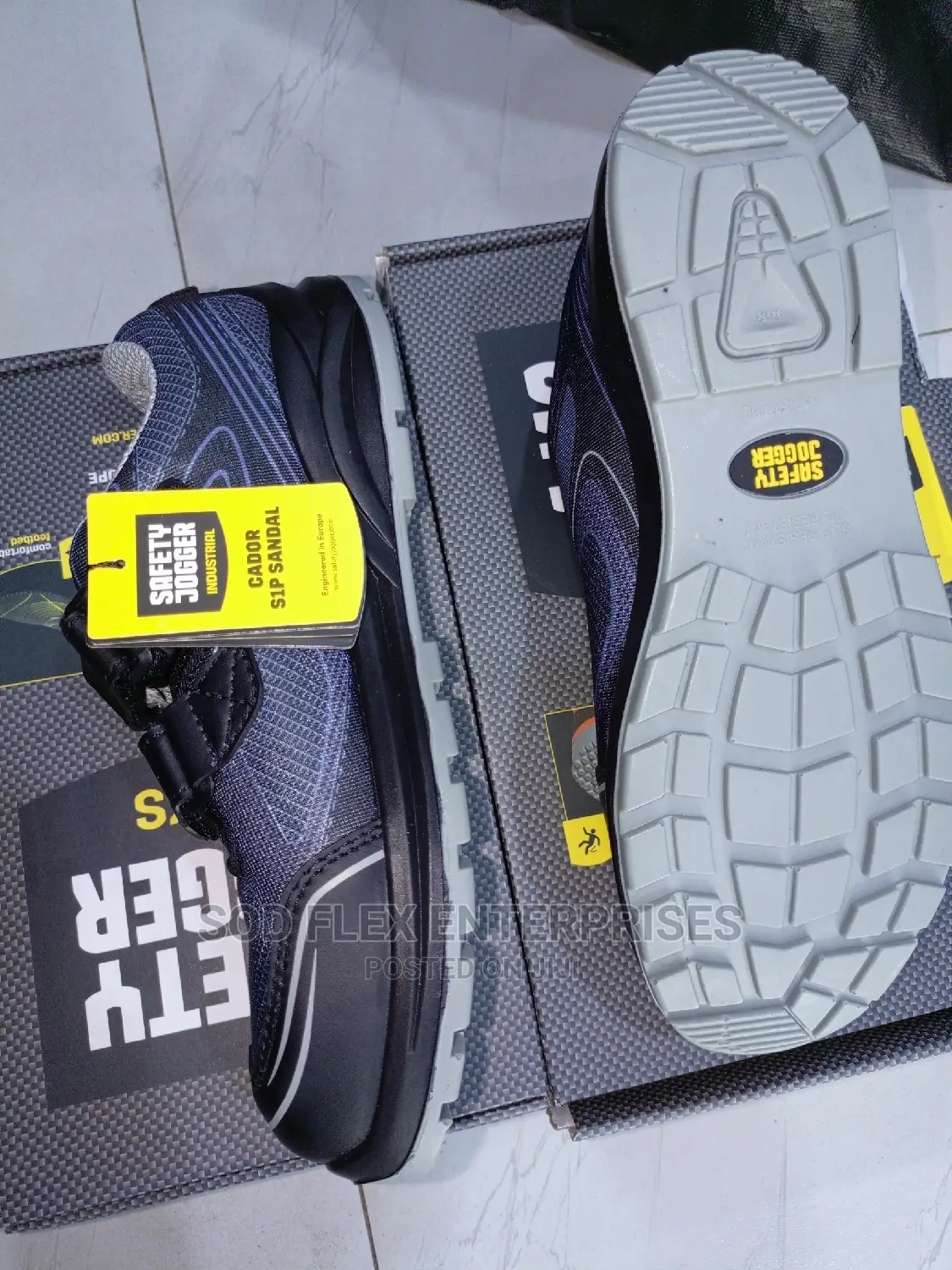 Cador Joggers Safety